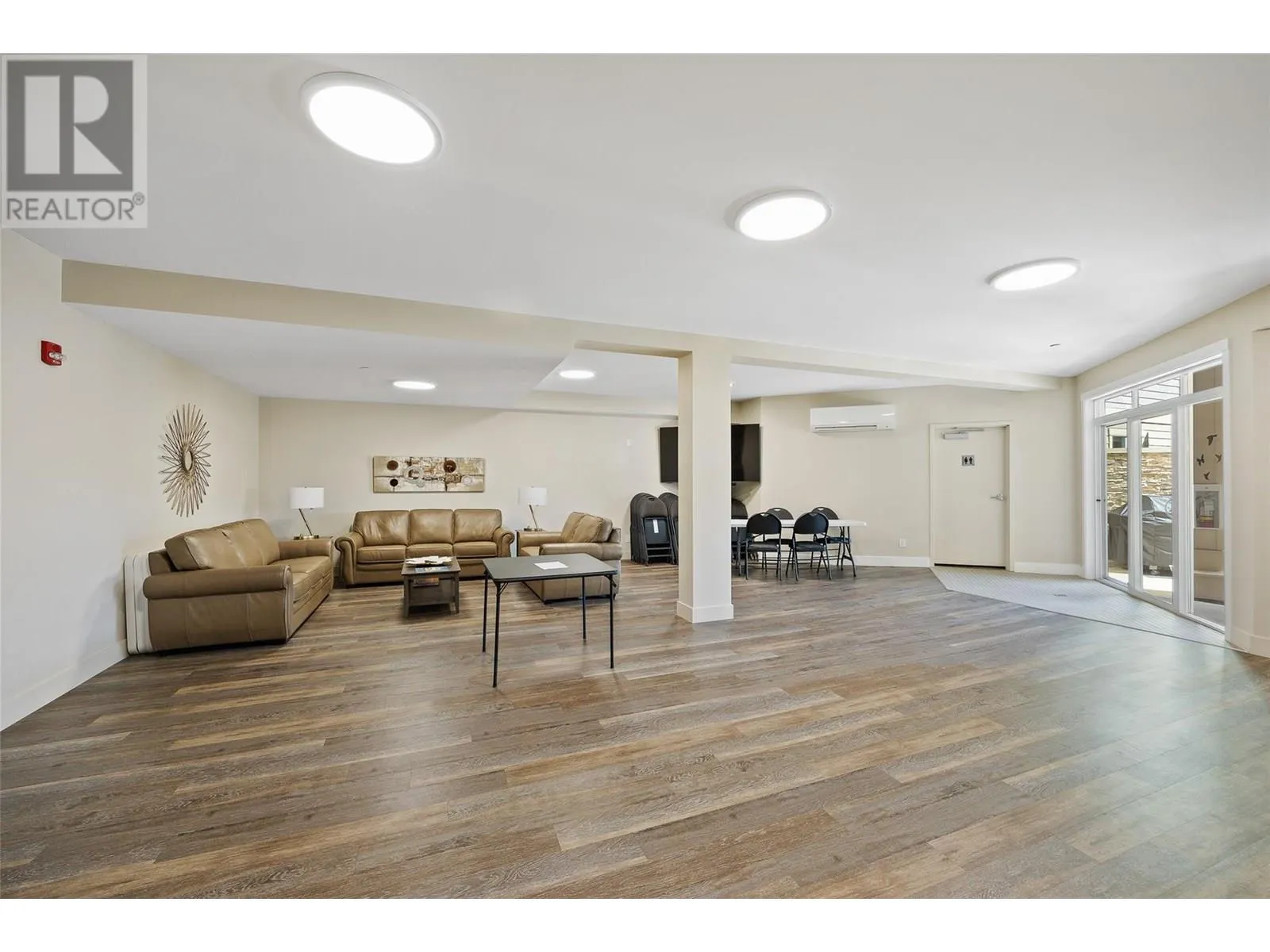 3865 Truswell Road Unit# 401