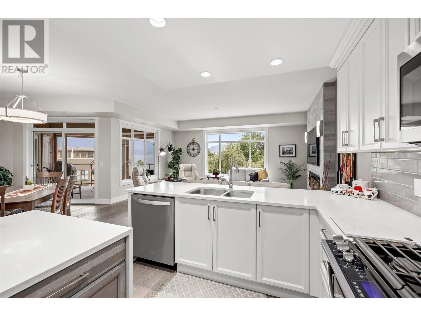 3865 Truswell Road Unit# 401