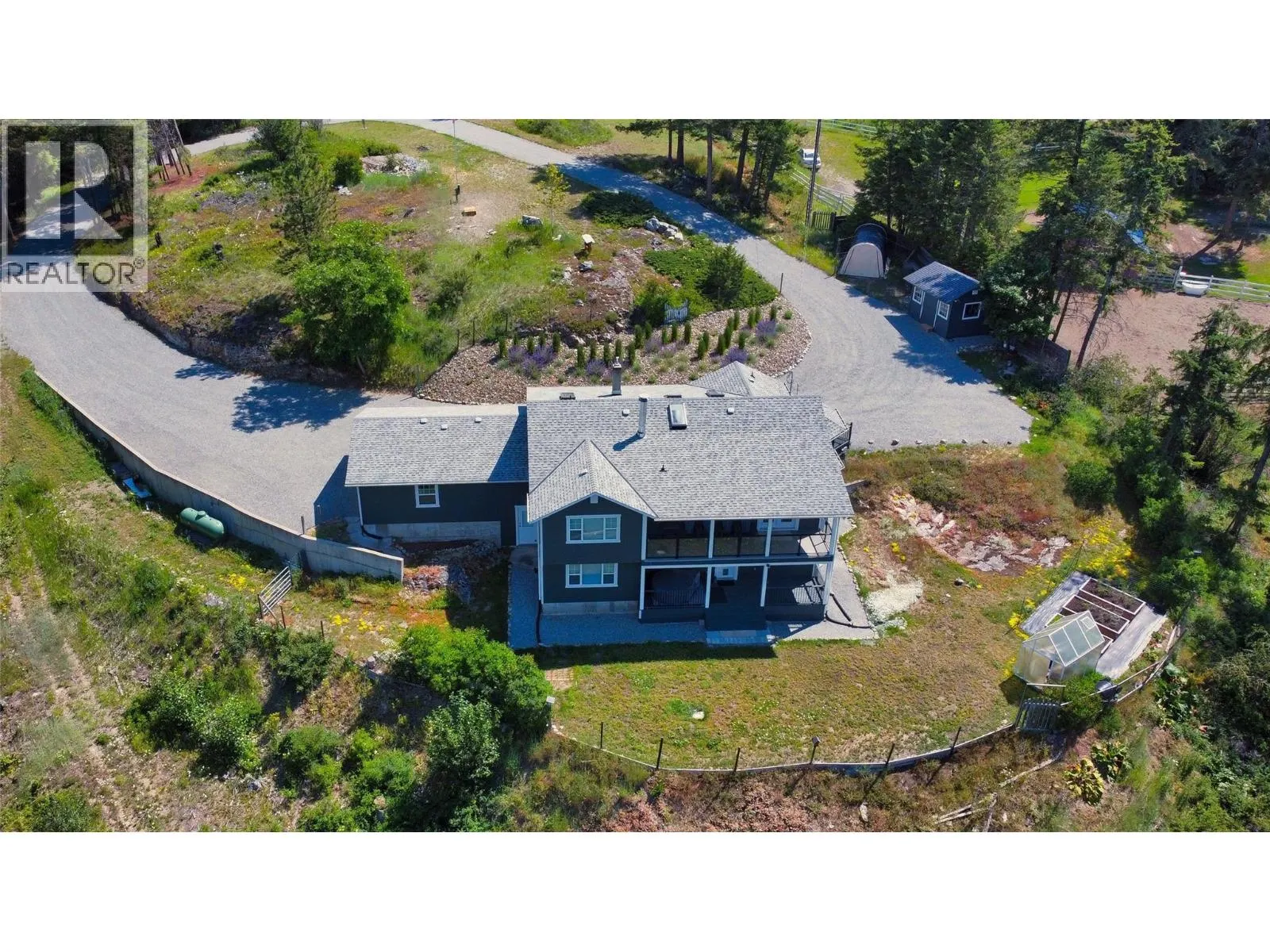 2025 Huckleberry Road