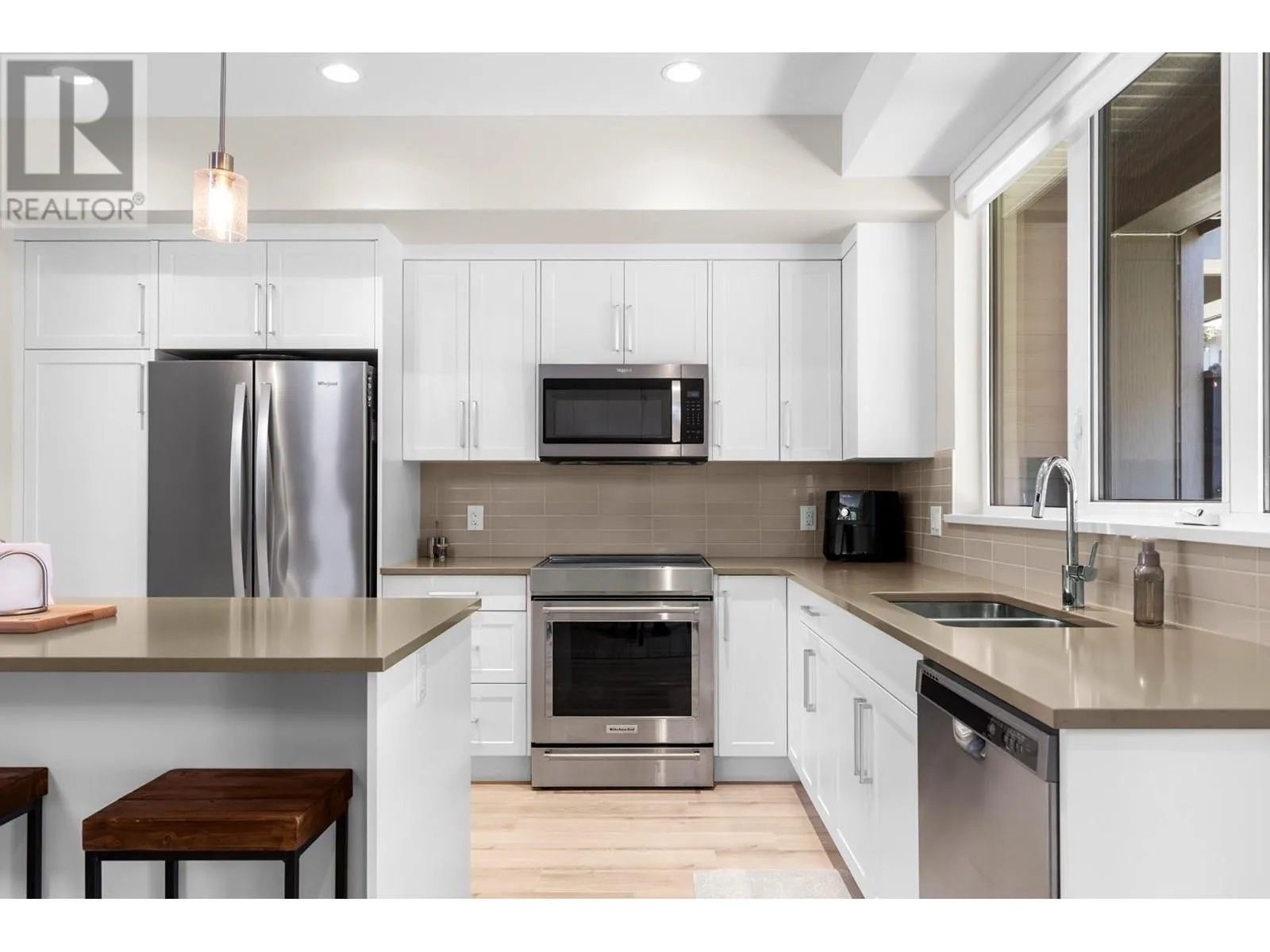 12798 Lake Hill Drive Unit# 60