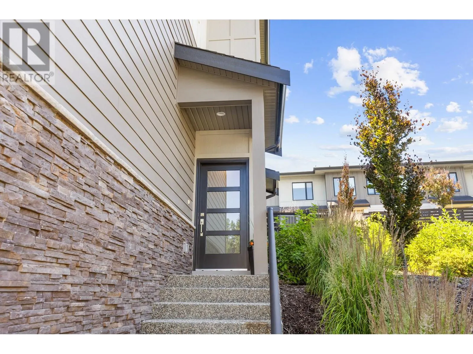 12798 Lake Hill Drive Unit# 60