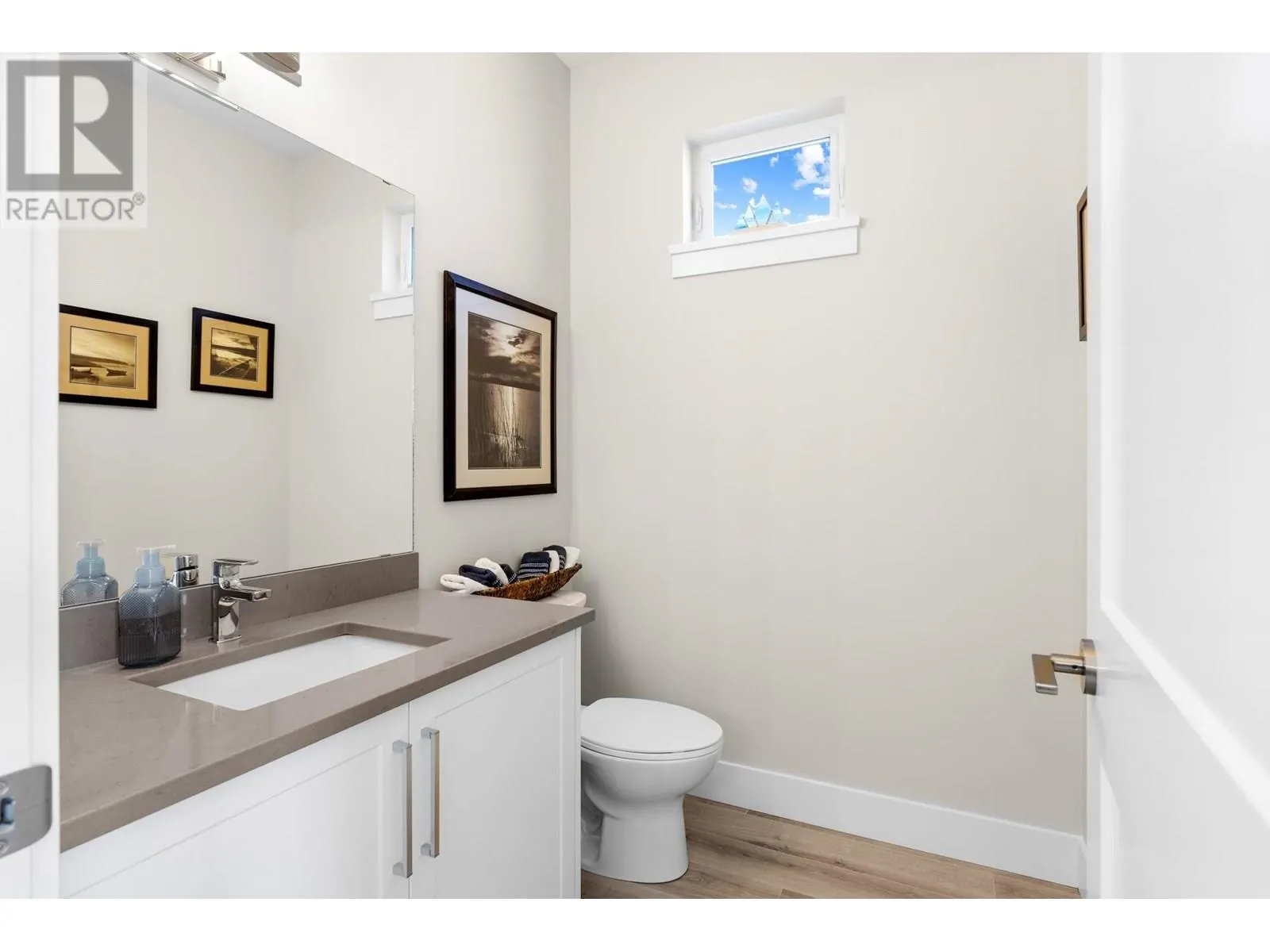 12798 Lake Hill Drive Unit# 60