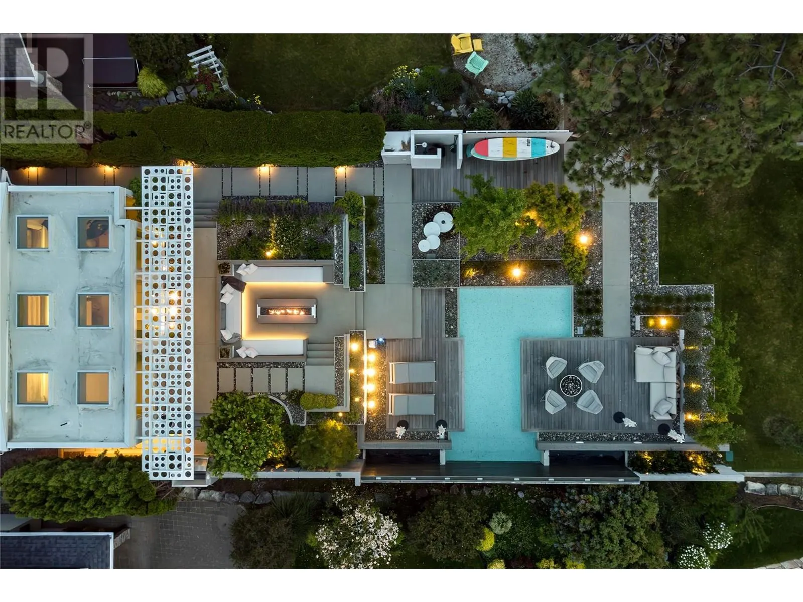 4110 Lakeshore Road