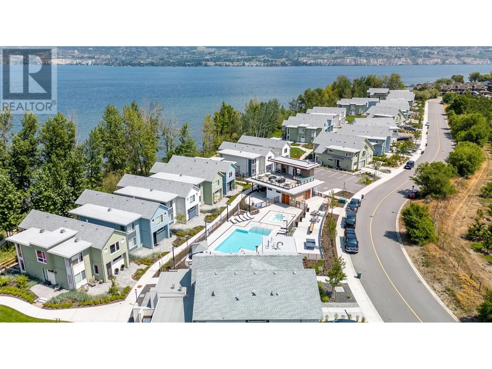 3000 Landry Crescent