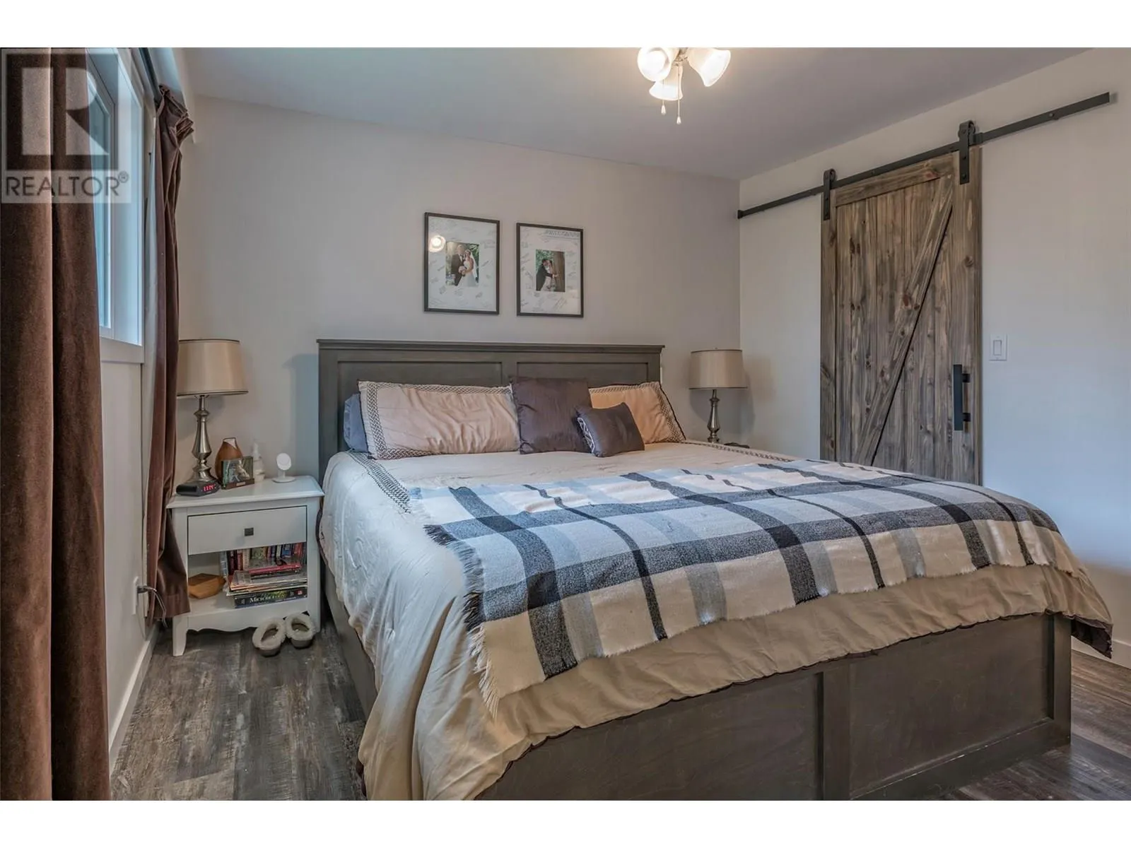 3286 Upper McLeod Road