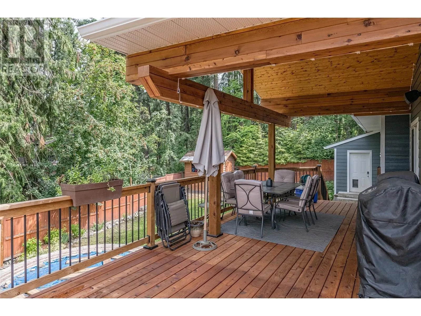 3286 Upper McLeod Road