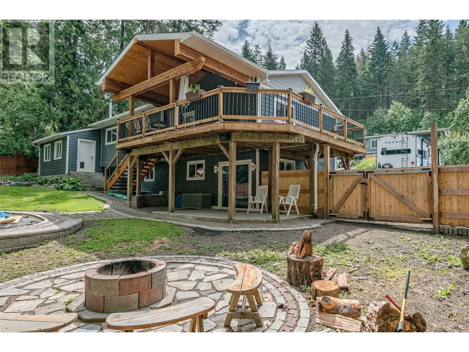 3286 Upper McLeod Road