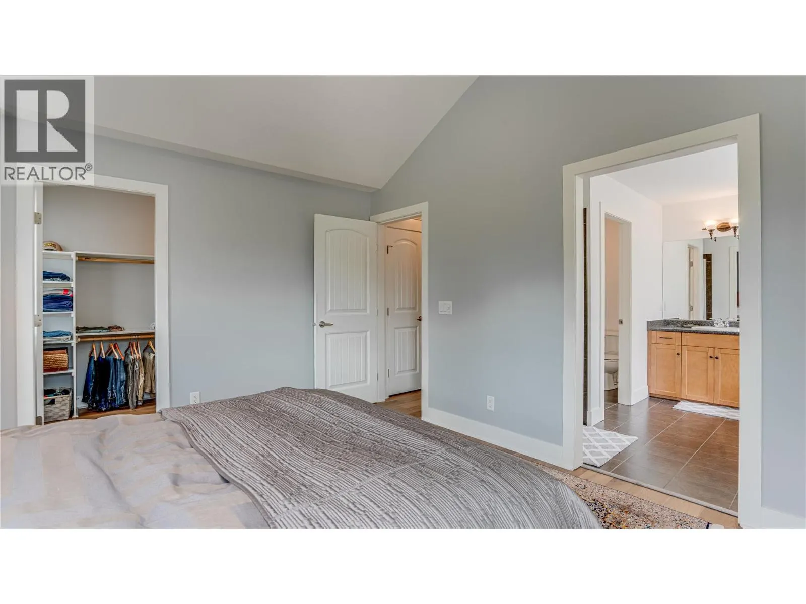 4724 Heritage Drive Unit# 1