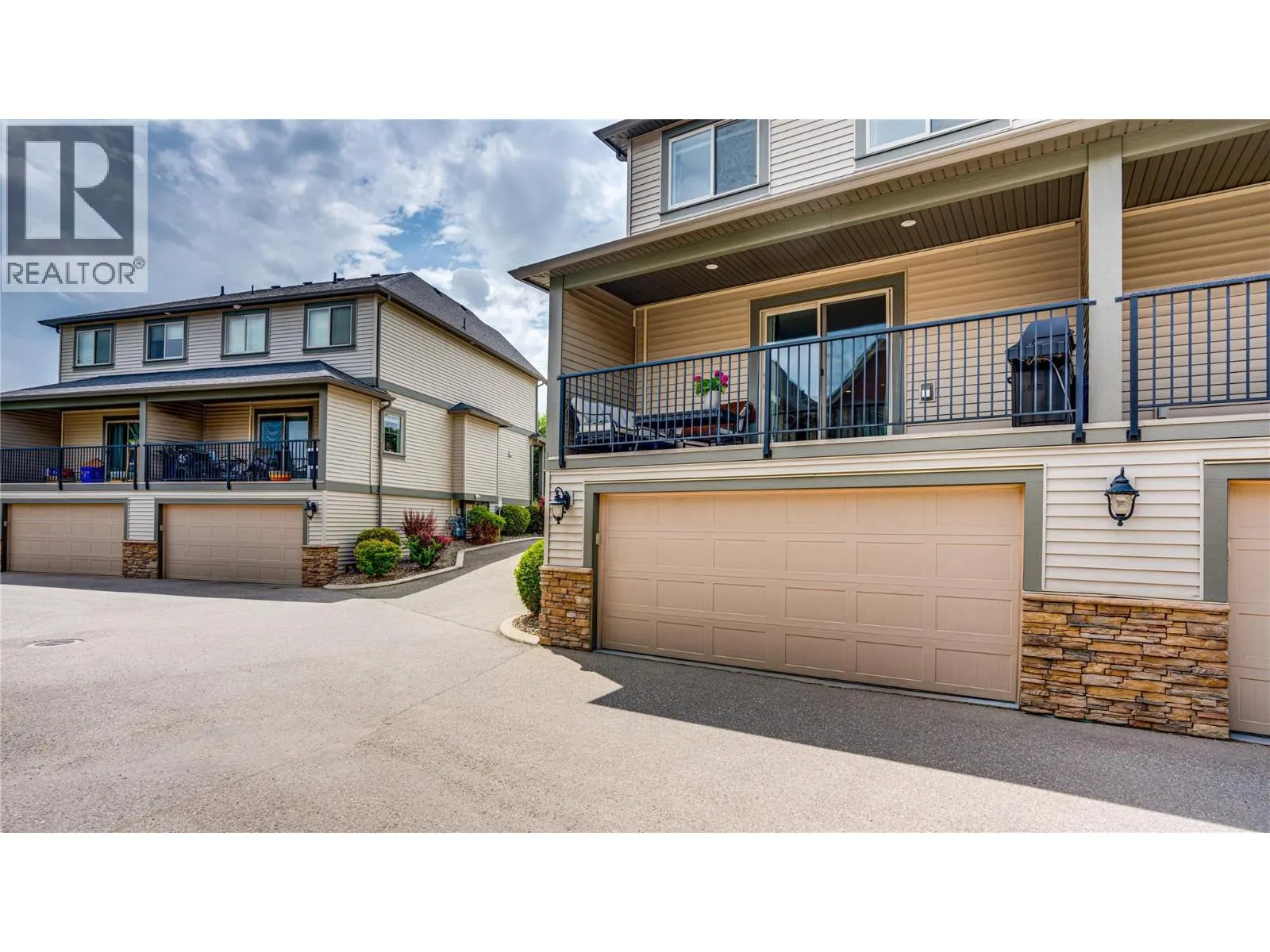 4724 Heritage Drive Unit# 1