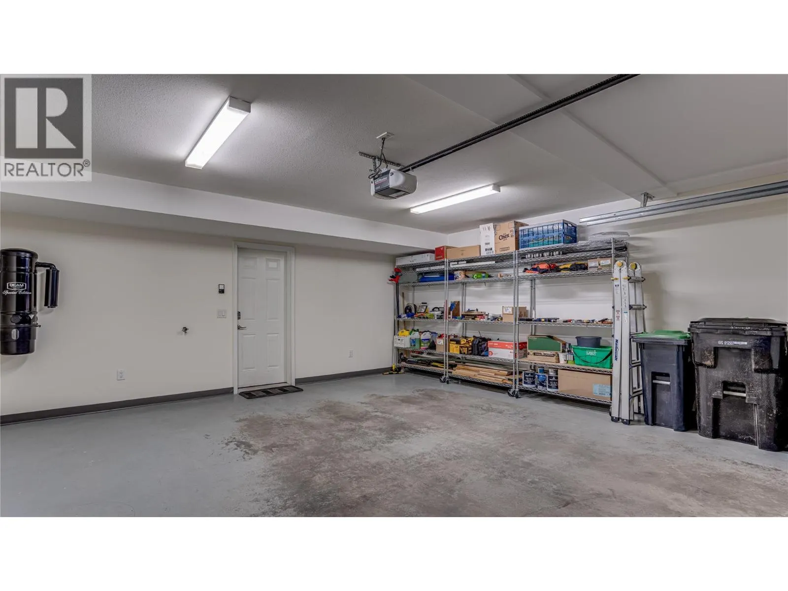 4724 Heritage Drive Unit# 1