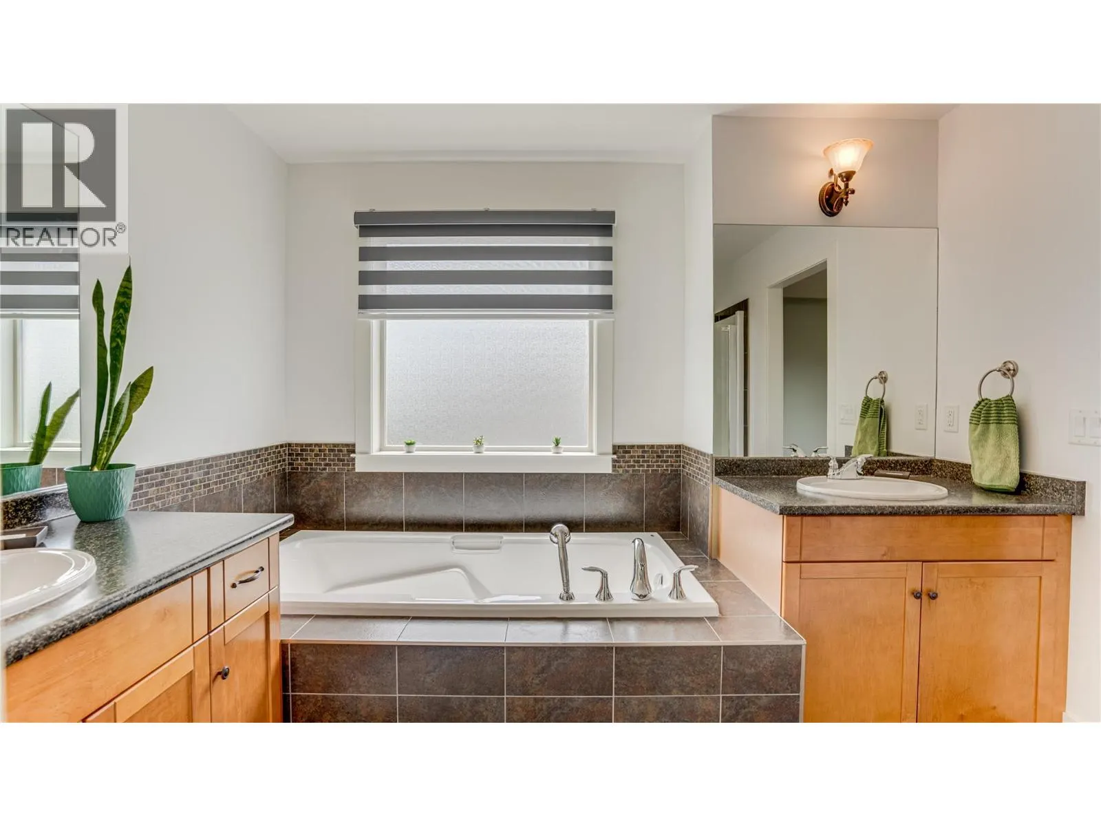 4724 Heritage Drive Unit# 1