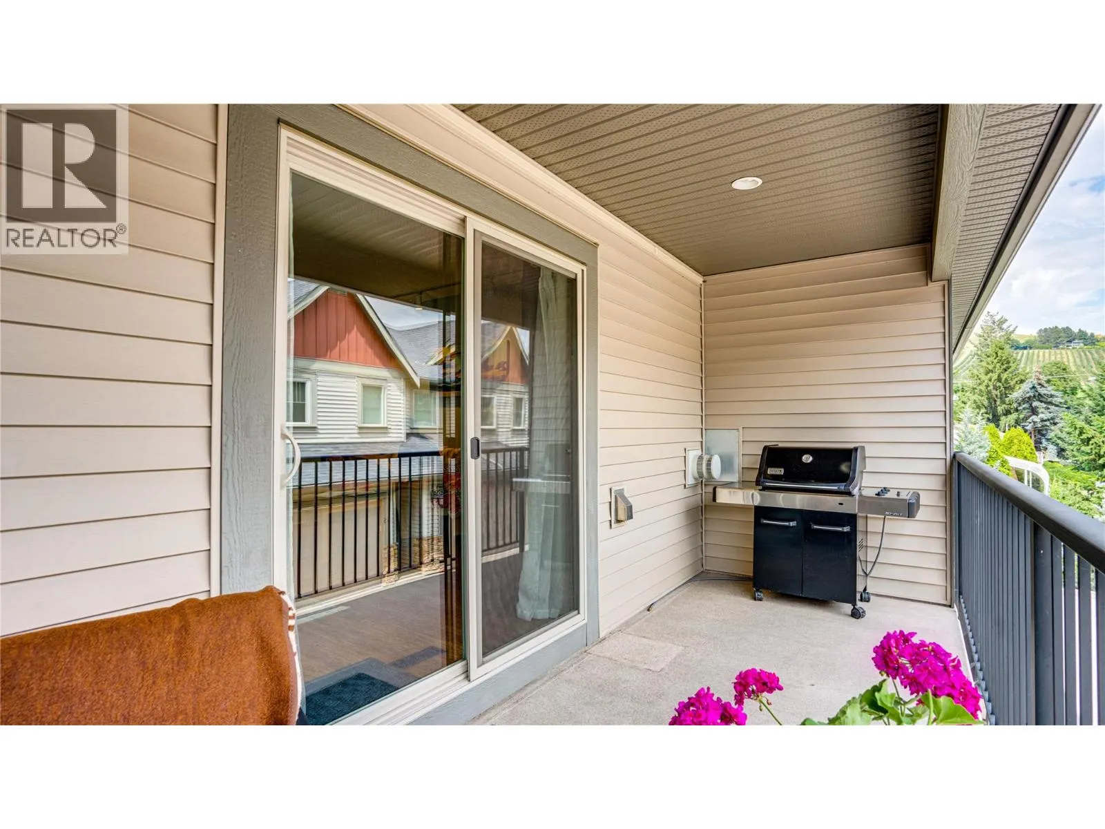 4724 Heritage Drive Unit# 1