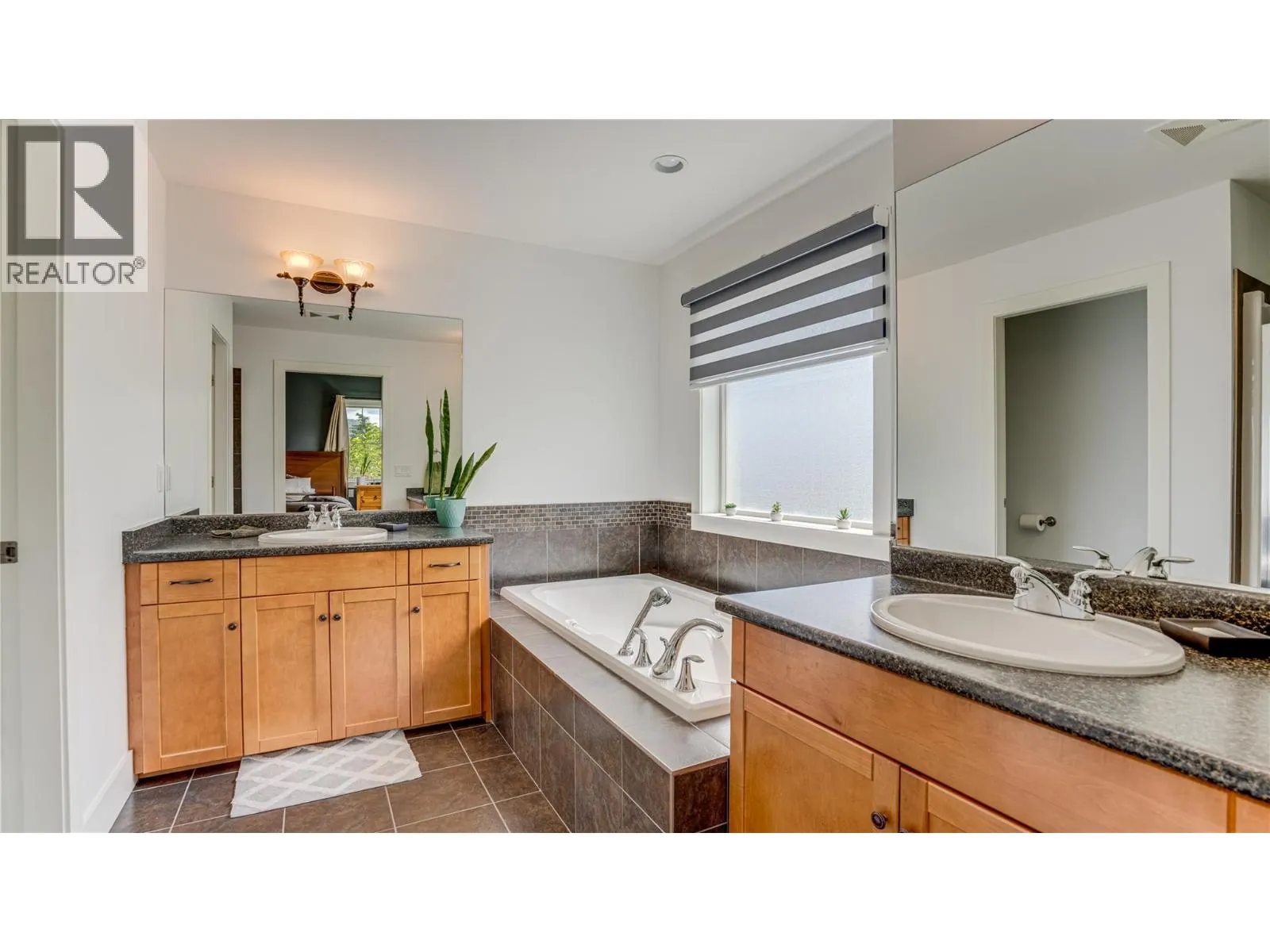 4724 Heritage Drive Unit# 1