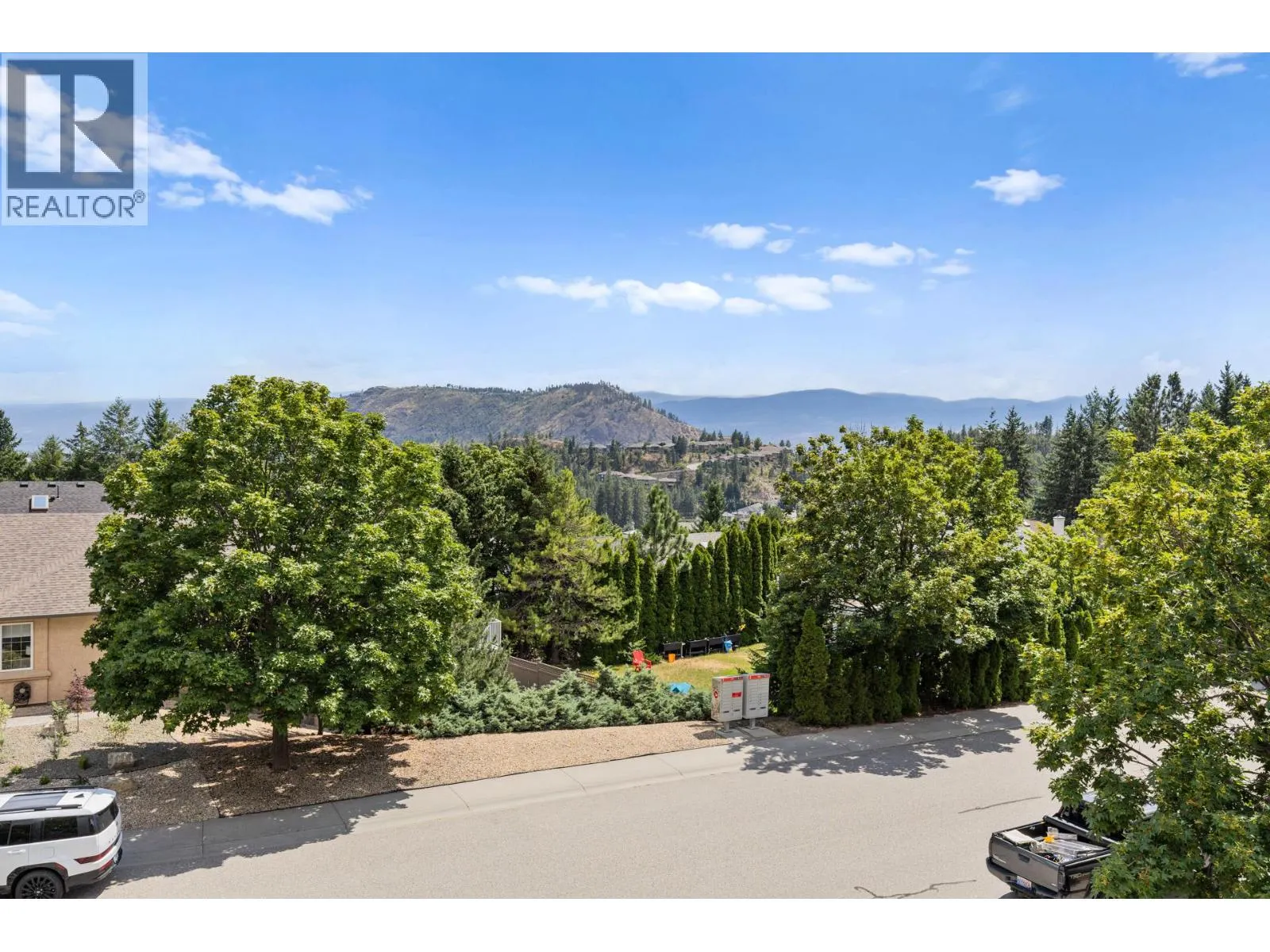 2255 Shannon Woods Crescent