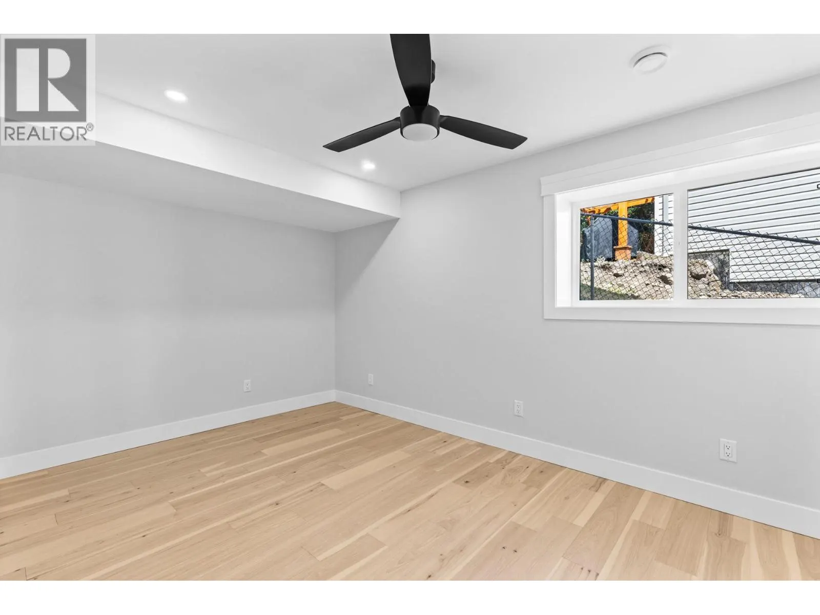 2255 Shannon Woods Crescent