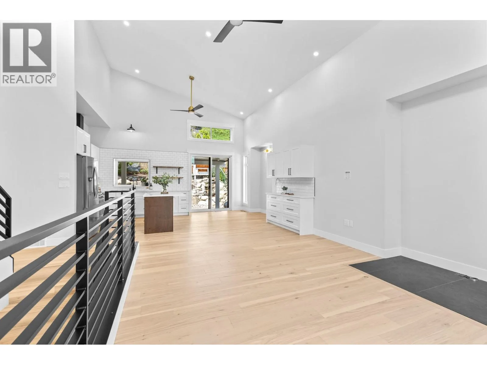 2255 Shannon Woods Crescent