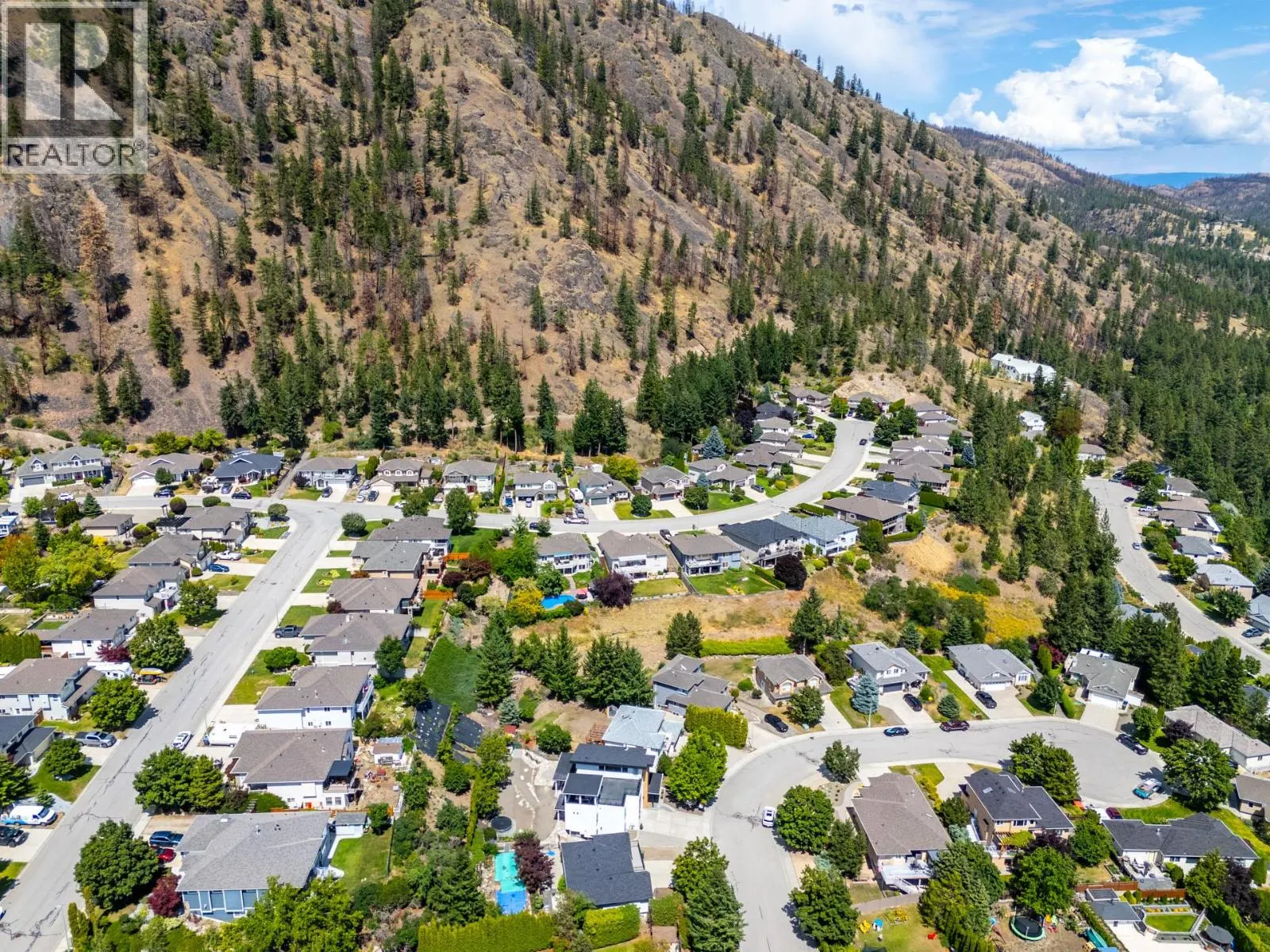 2255 Shannon Woods Crescent