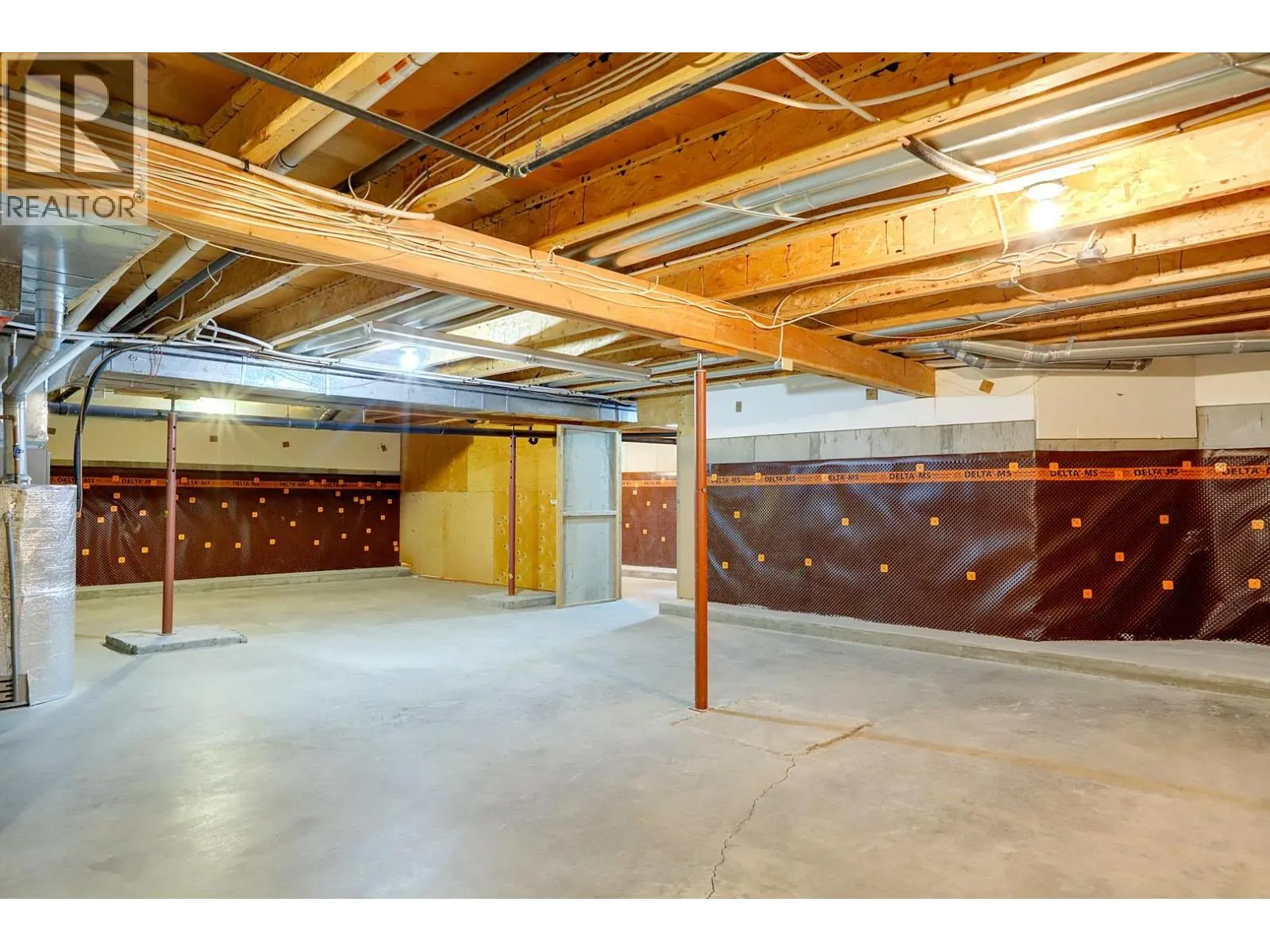 1220 25 Avenue Unit# 62