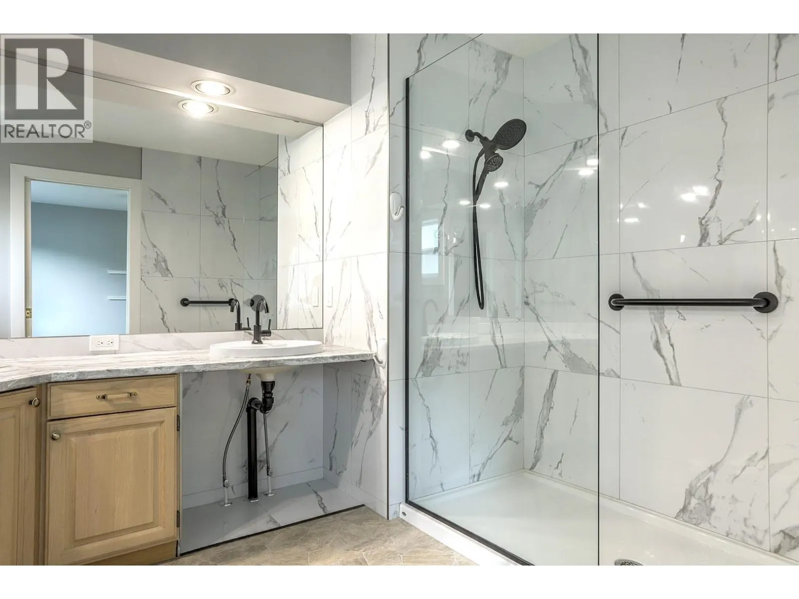 1220 25 Avenue Unit# 62