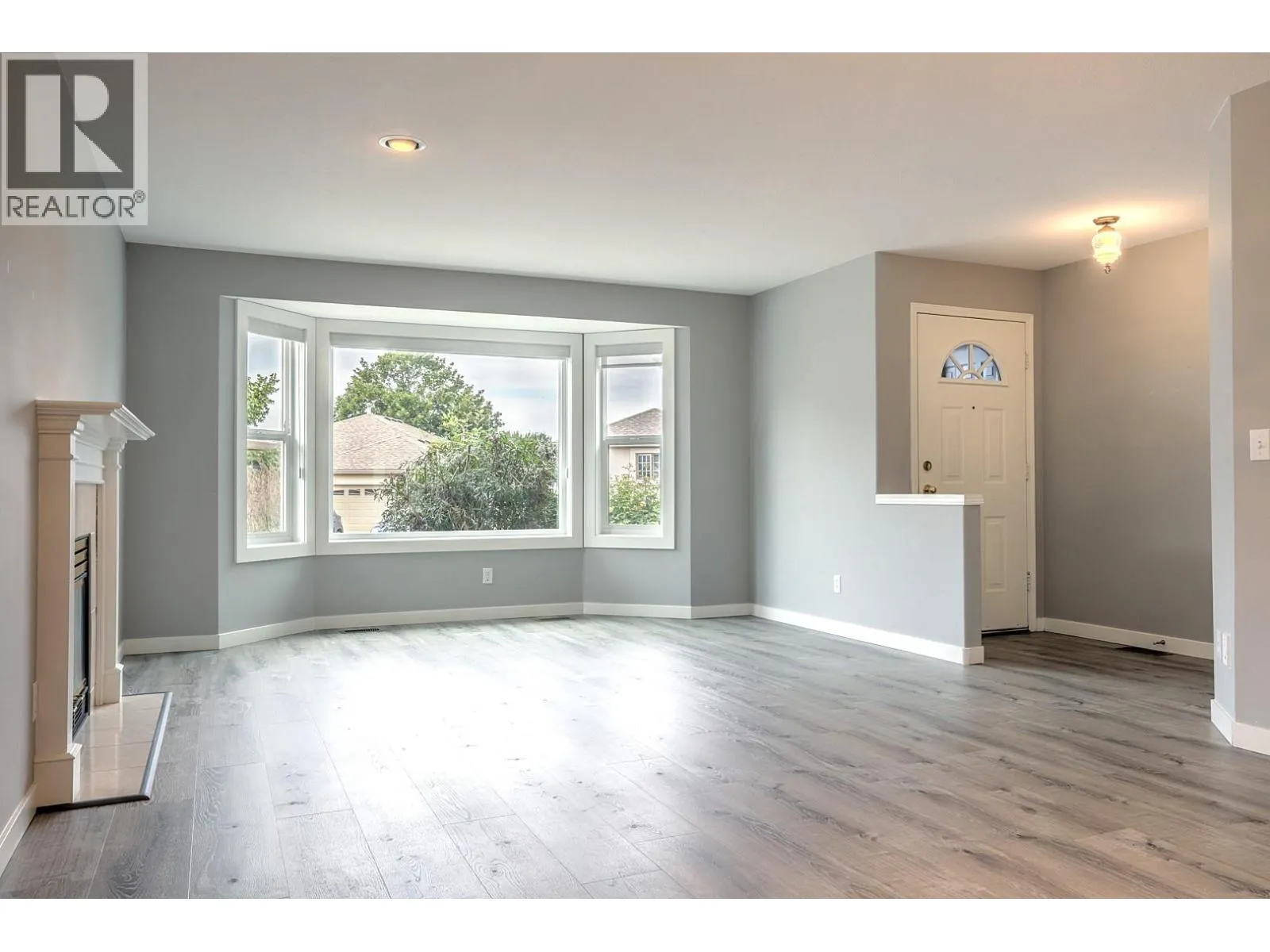 1220 25 Avenue Unit# 62