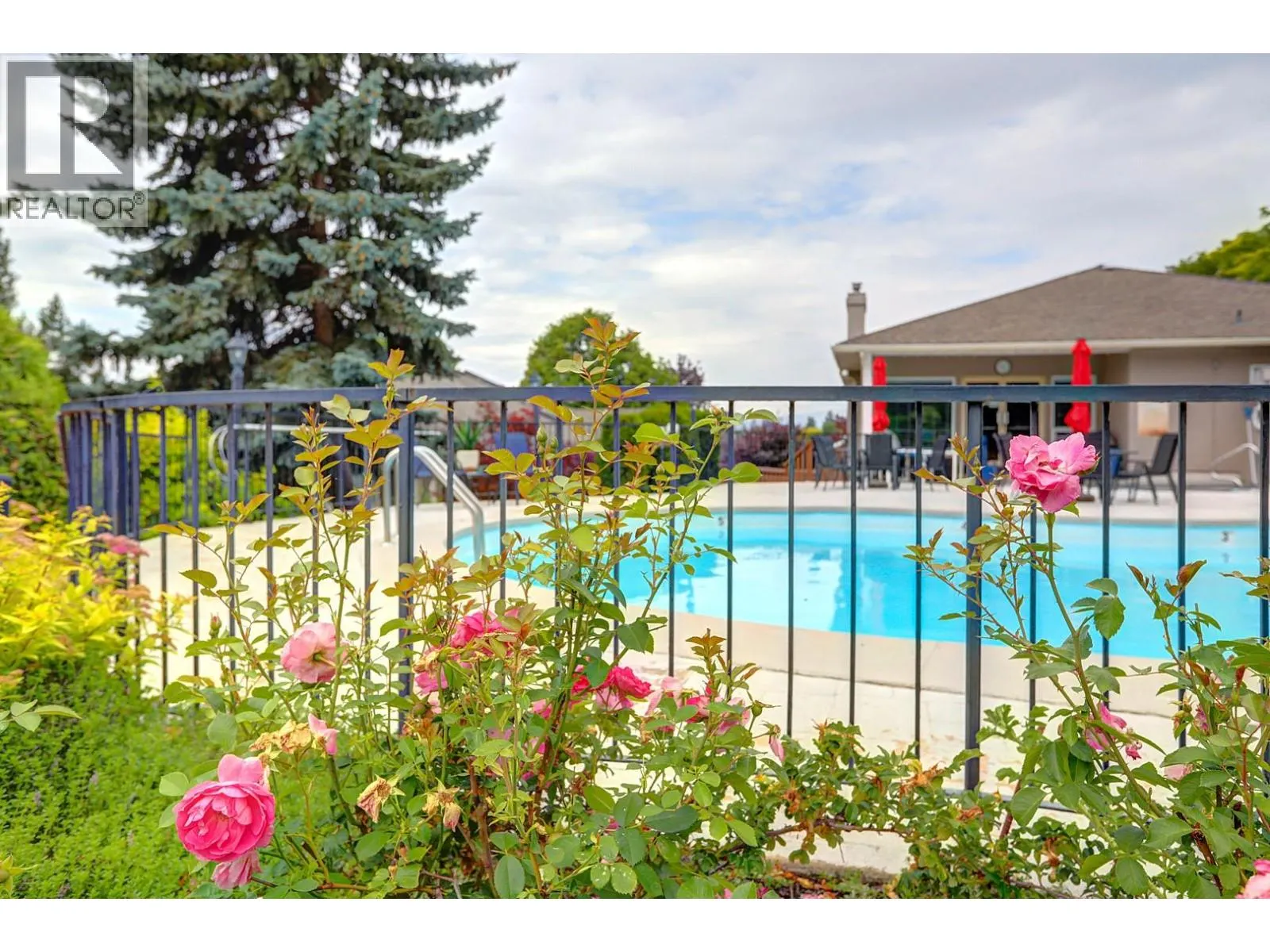 1220 25 Avenue Unit# 62