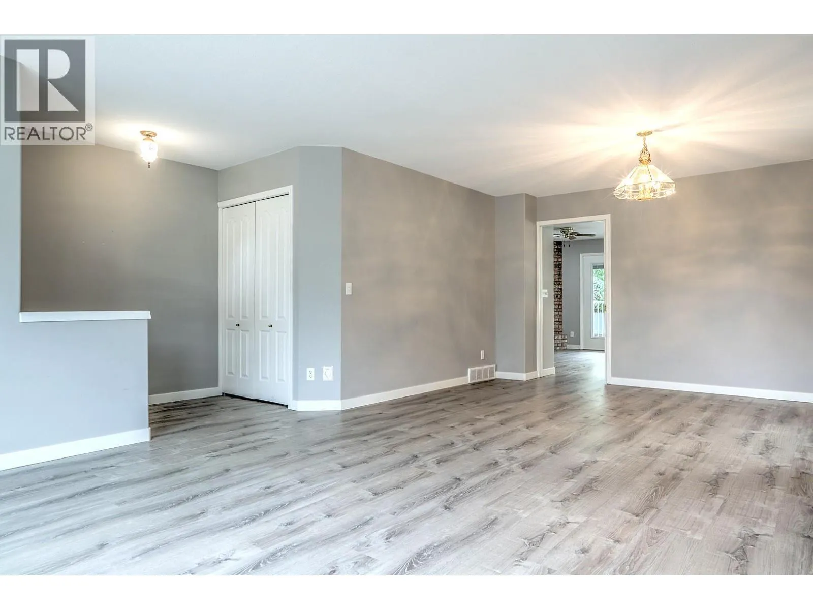 1220 25 Avenue Unit# 62