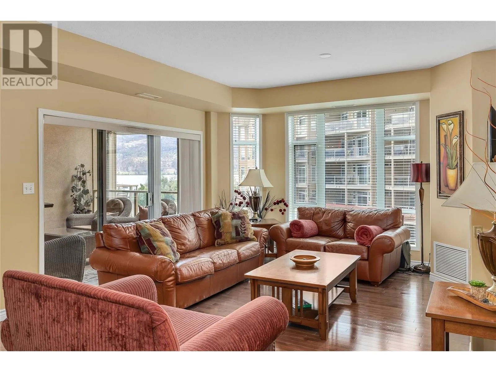 1128 Sunset Drive Unit# 407