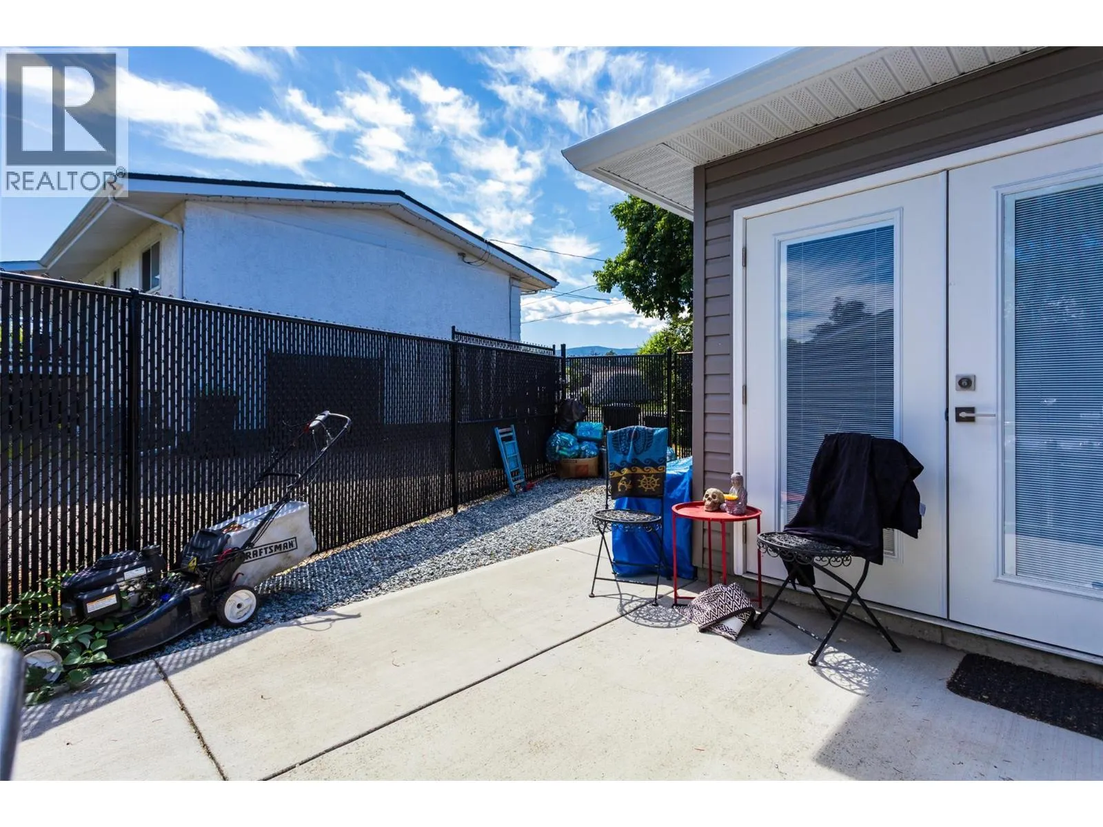 1490 Cornwall Road