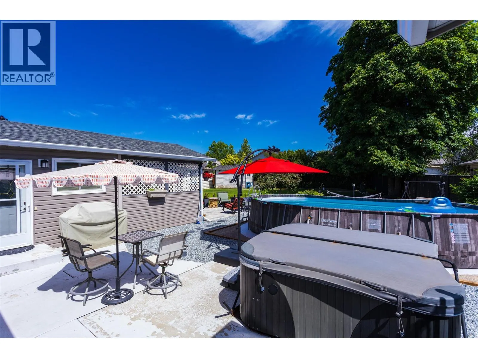 1490 Cornwall Road