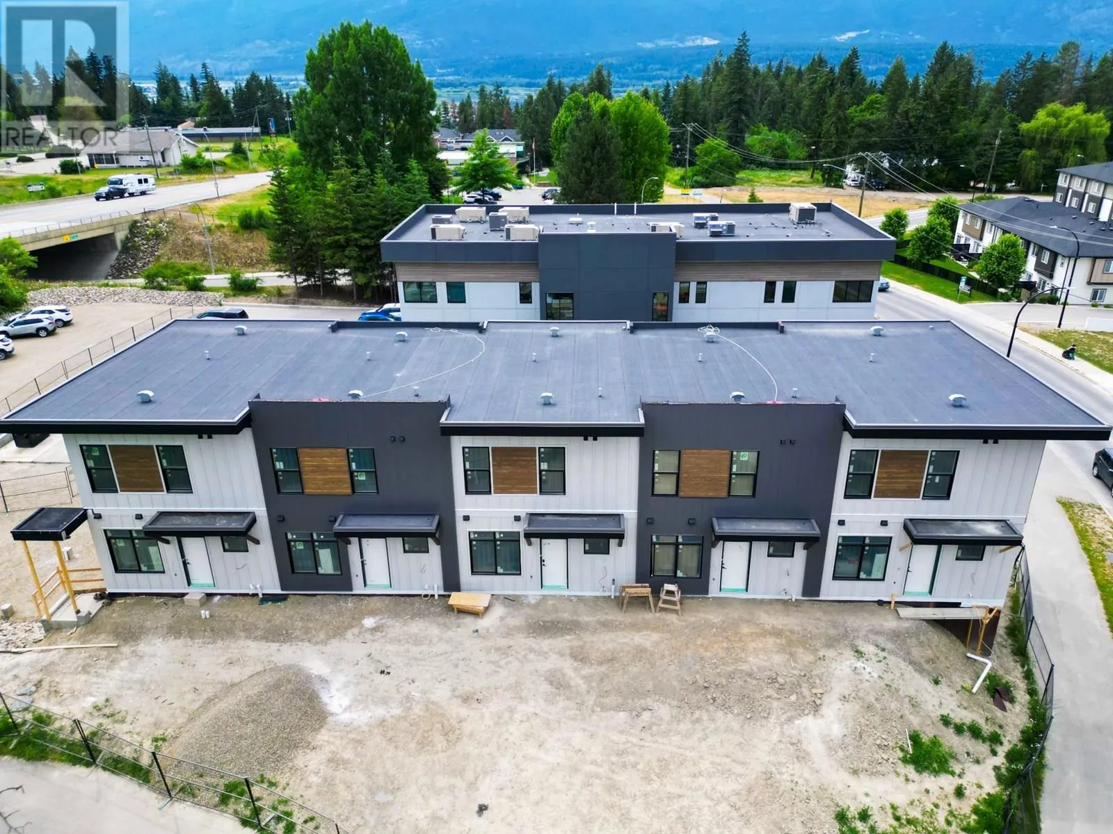 2110 11 Avenue NE Unit# B205 (PSL13)