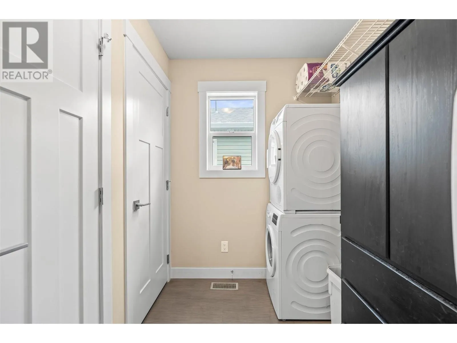 2100 55 Avenue Unit# 55