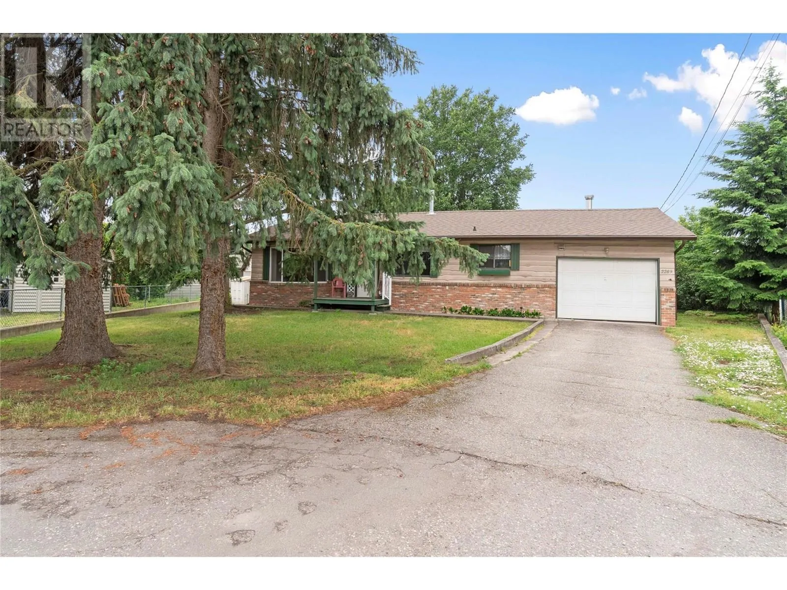 2289 Hayden Place