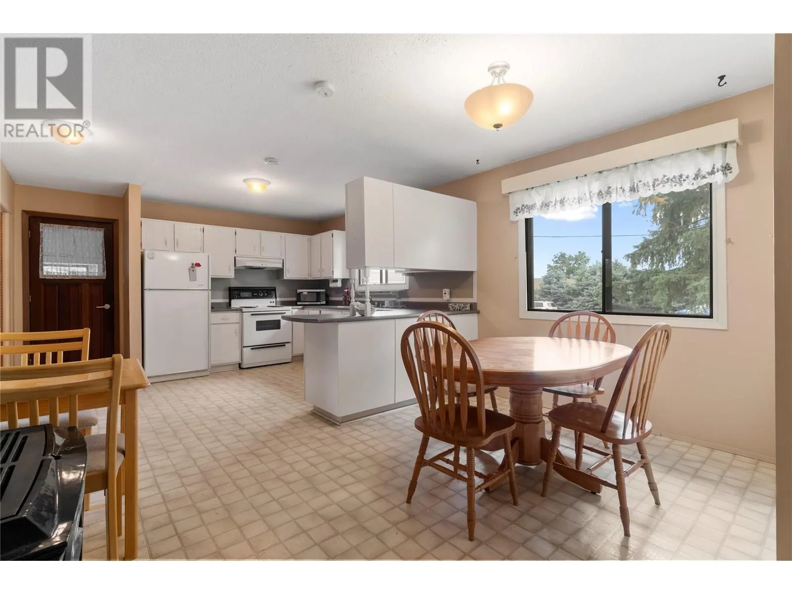 2289 Hayden Place