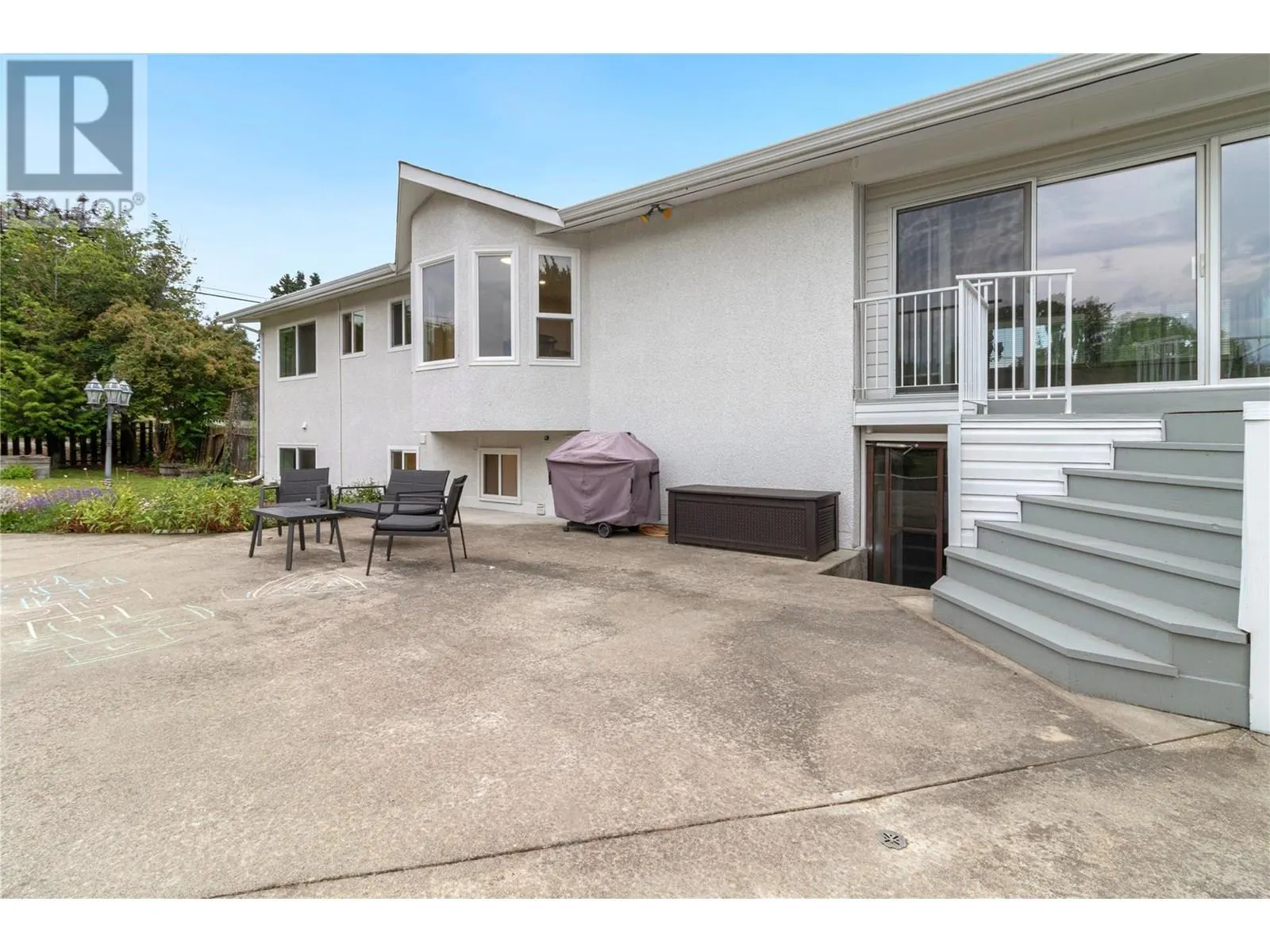 810 Westbrook Drive