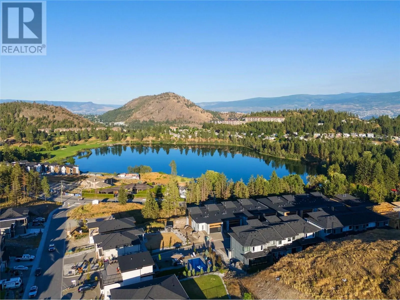 2835 Canyon Crest Drive Unit# 17