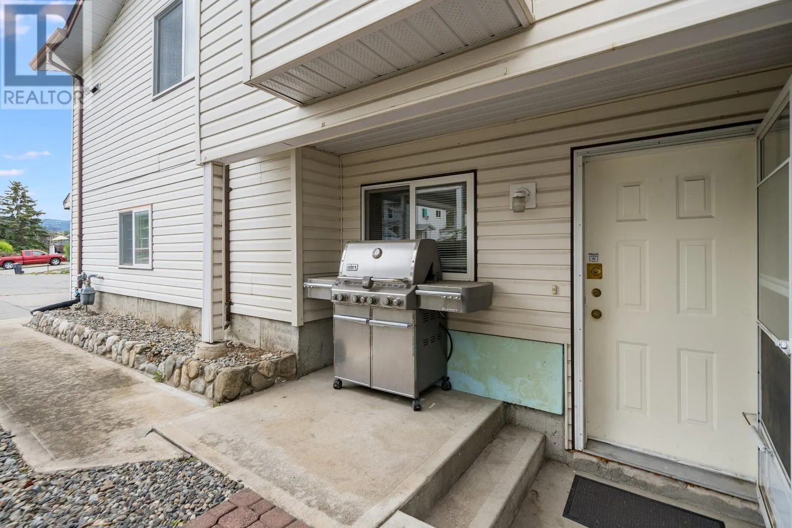 770 White Court