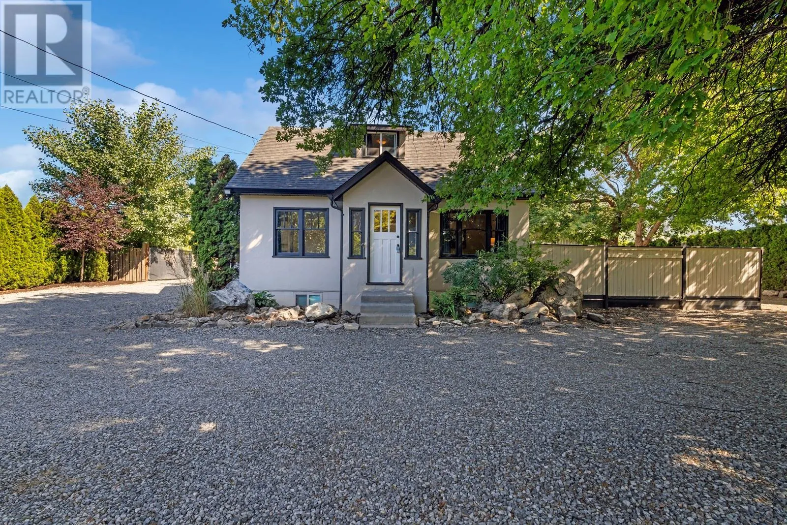 431 Valley Road