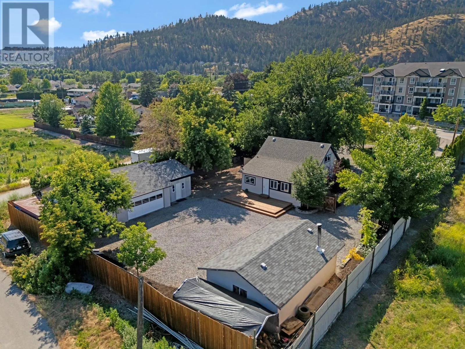 431 Valley Road