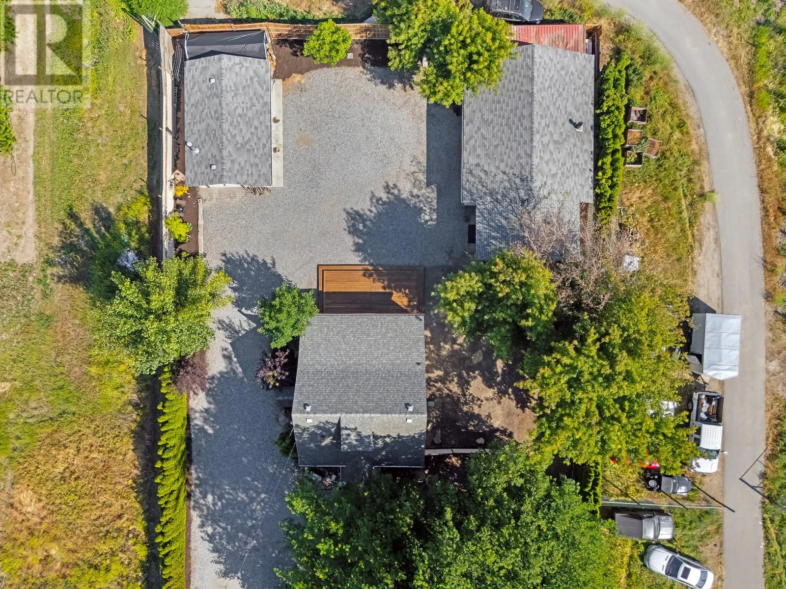 431 Valley Road