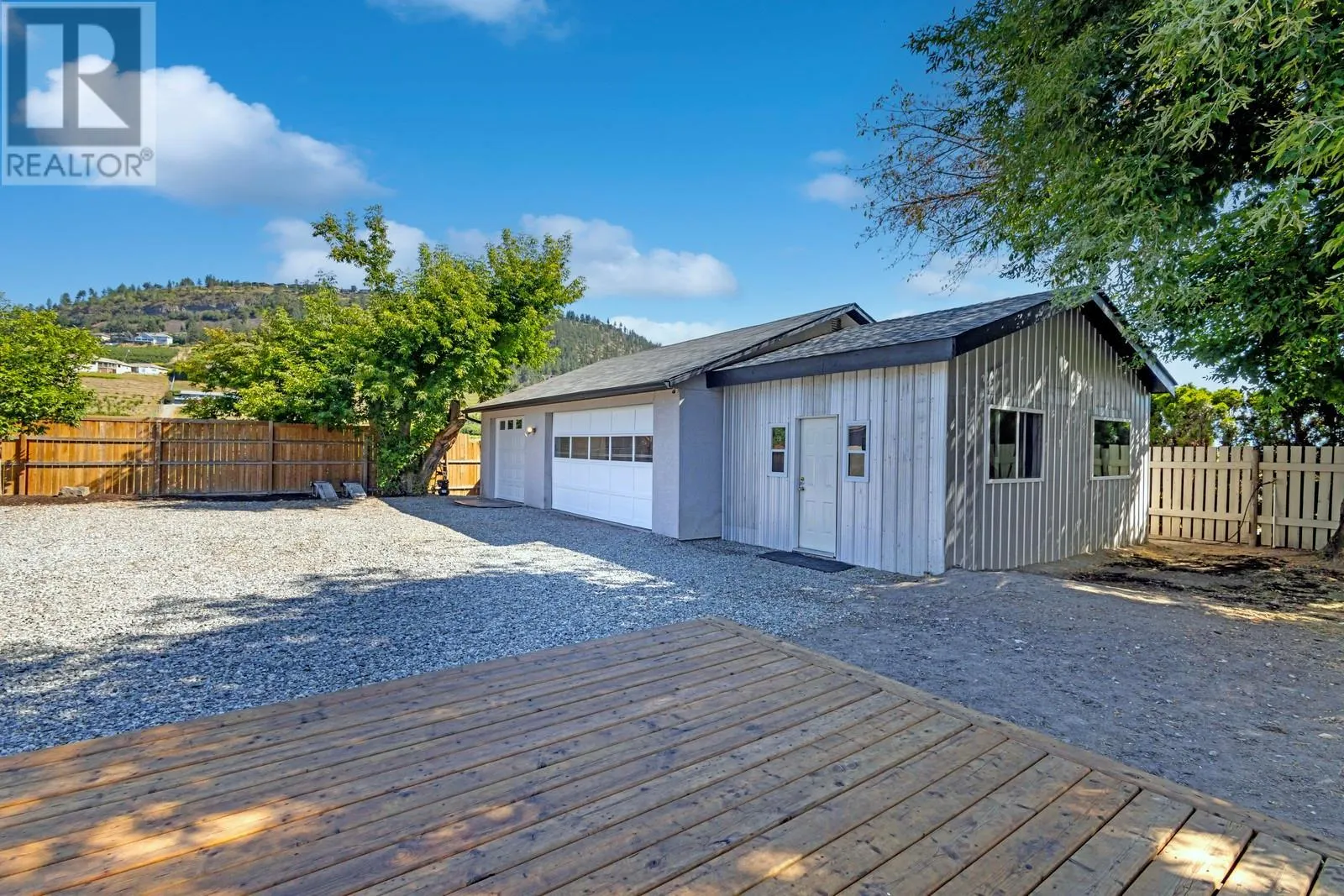 431 Valley Road