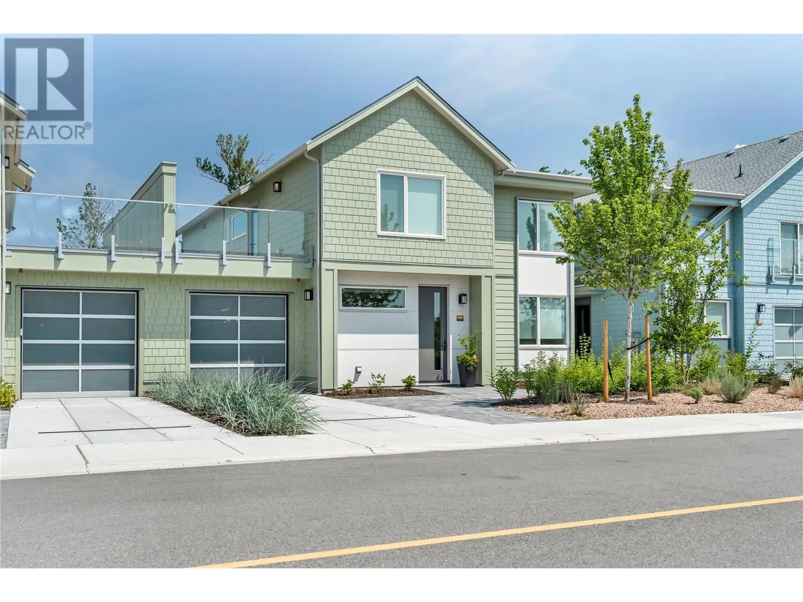 2960 LANDRY Crescent