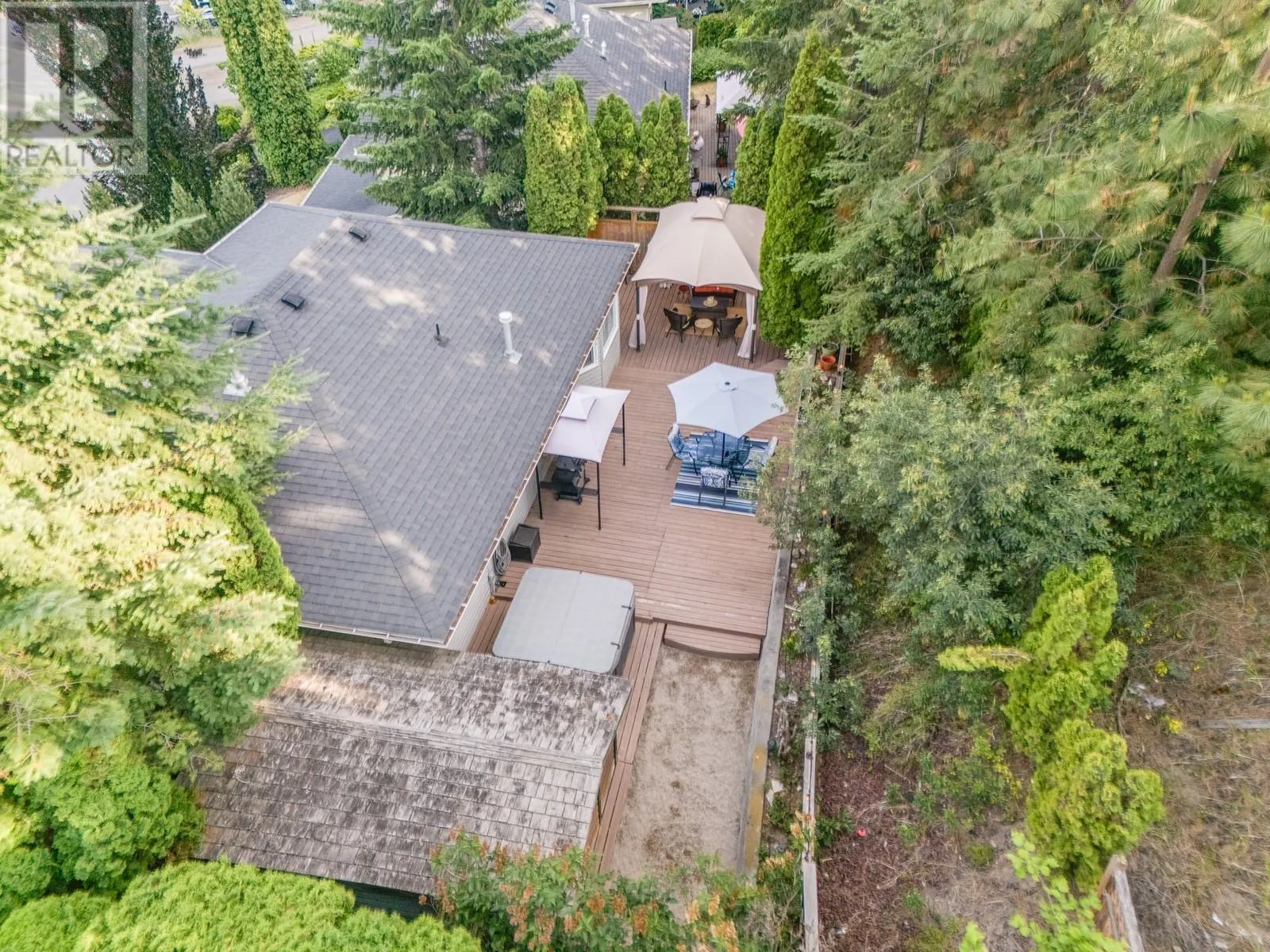 3166 Broadview Place