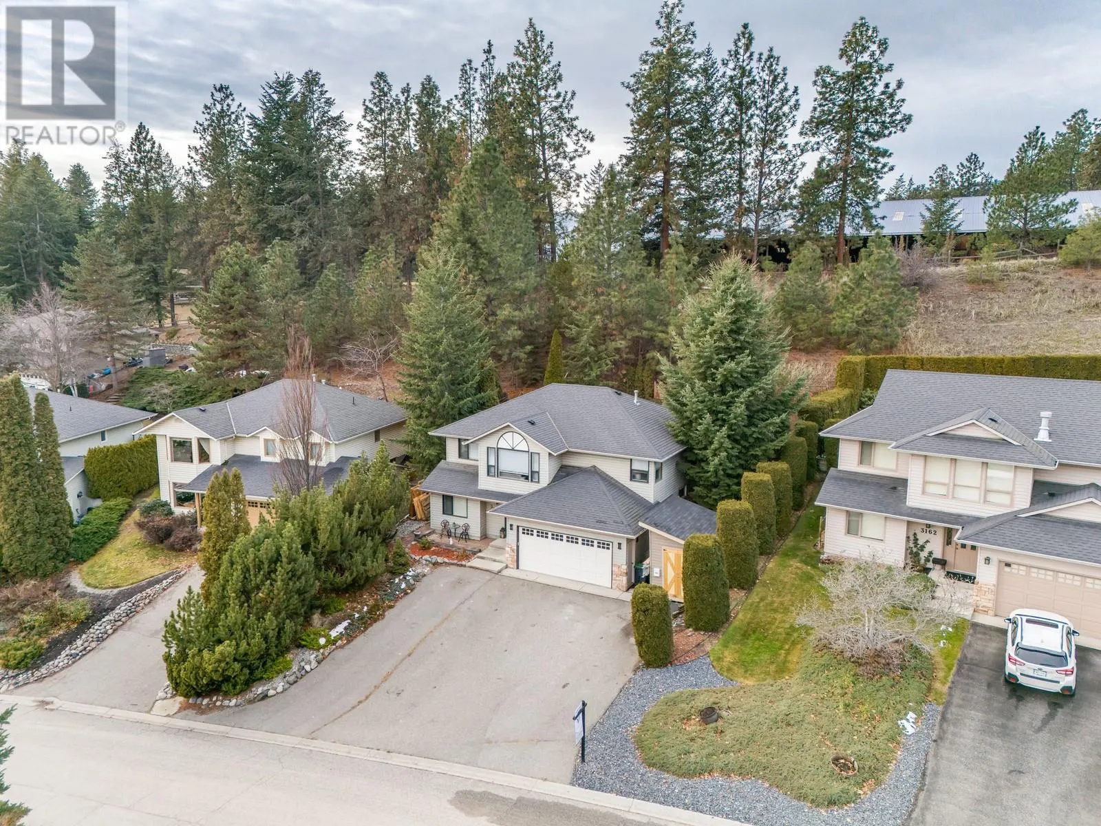 3166 Broadview Place