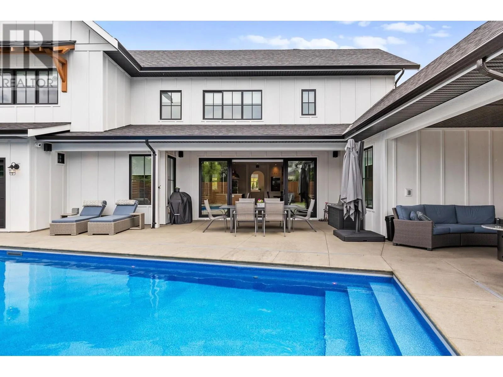 4243 Russo Street