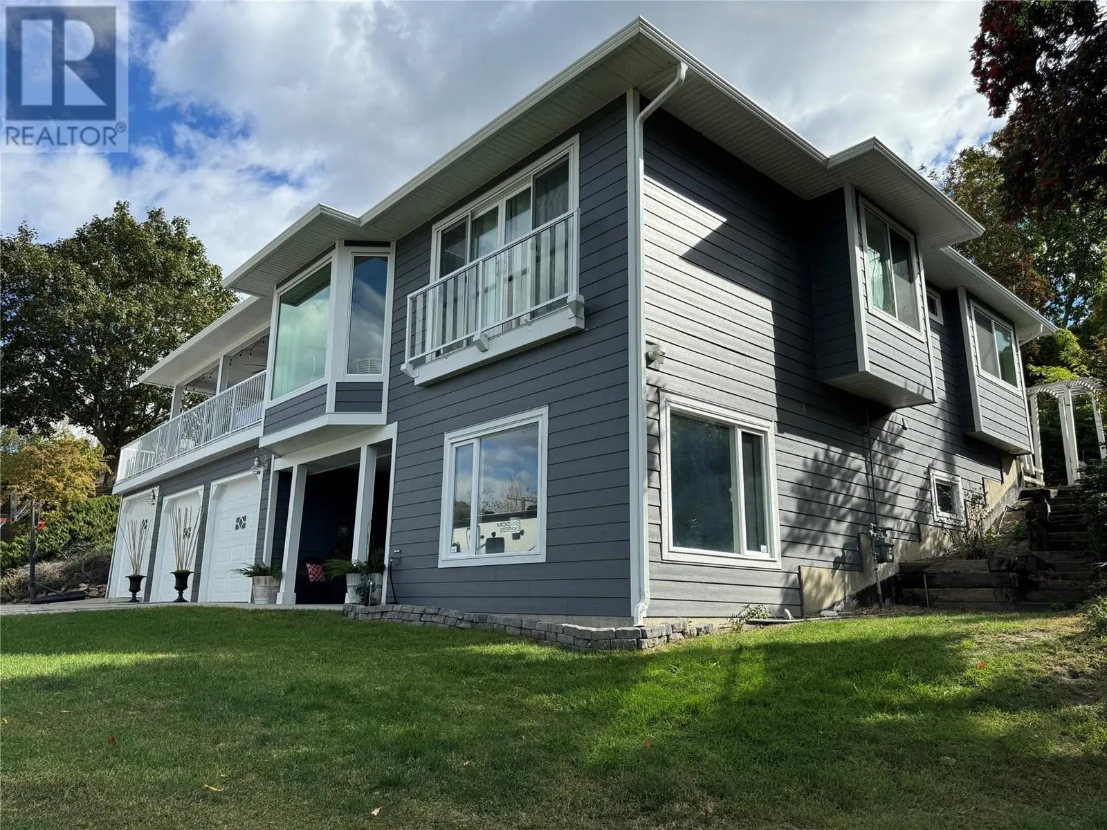 11935 Okanagan Centre Road W