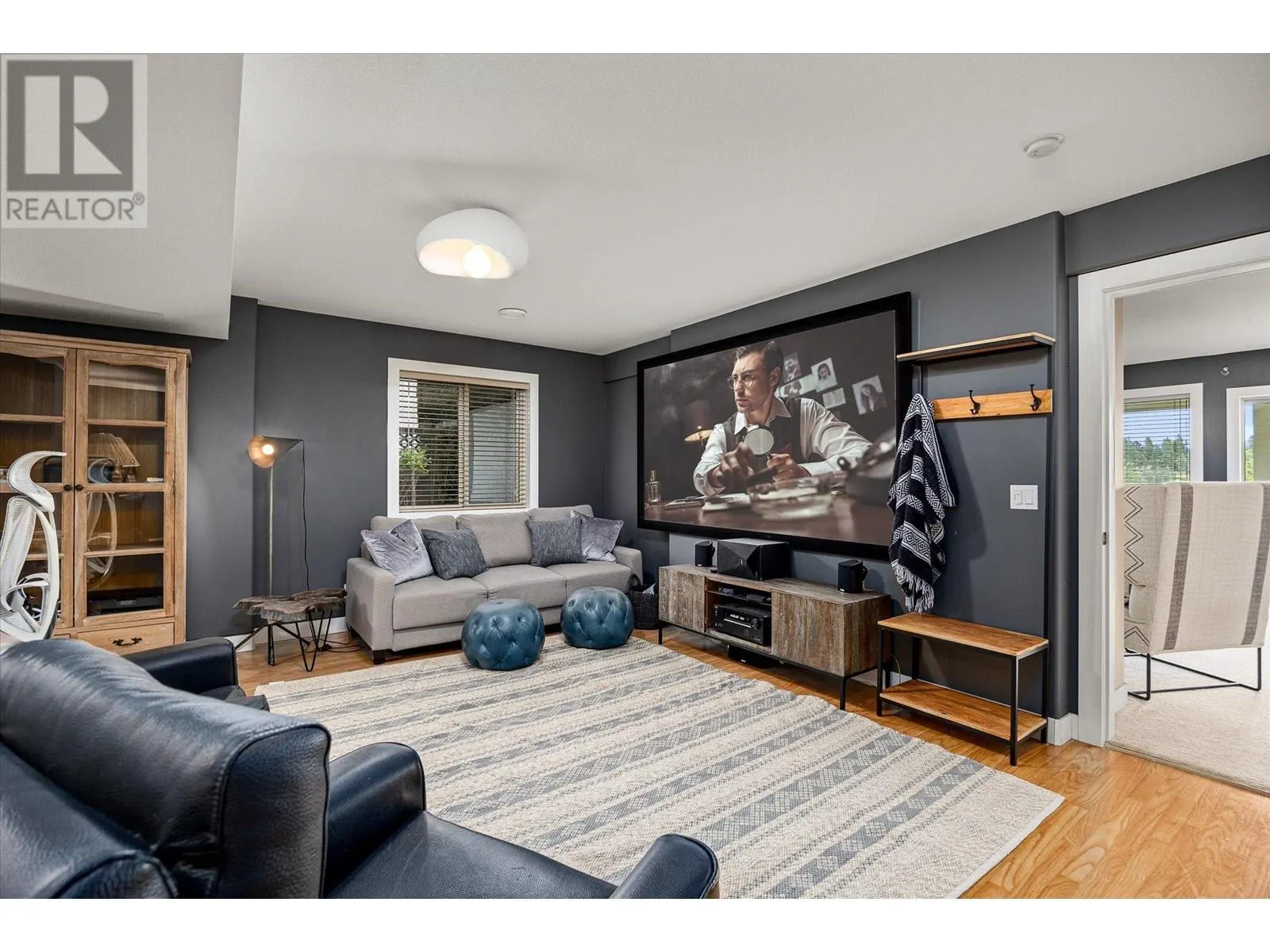 843 Westview Way