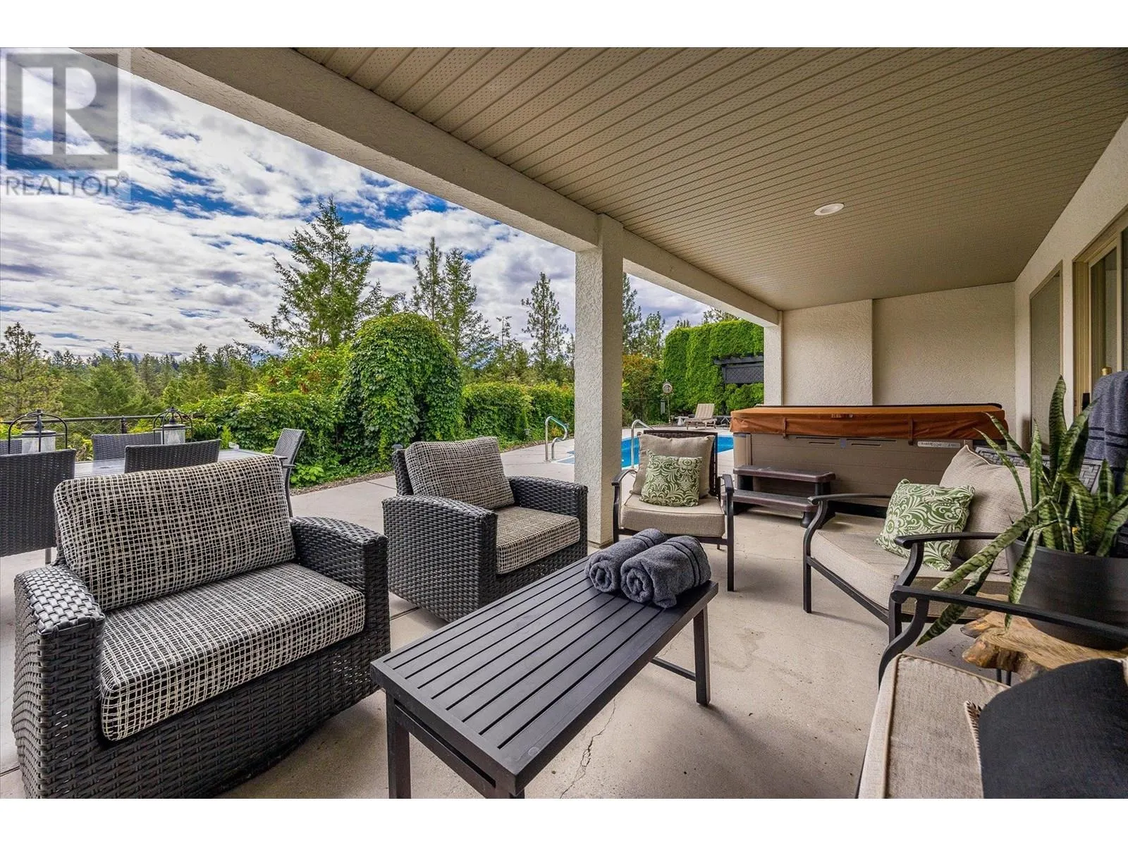 843 Westview Way