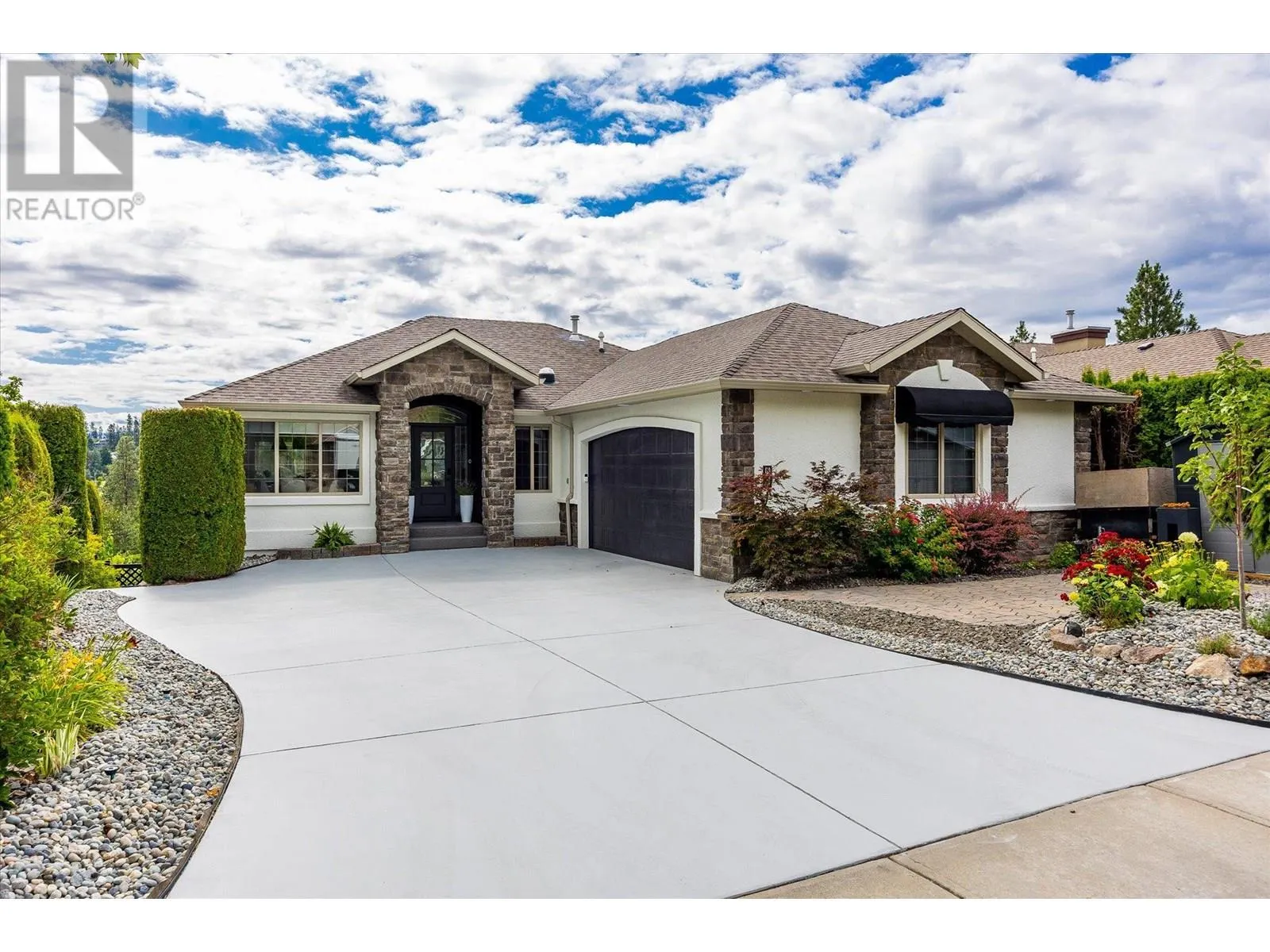 843 Westview Way