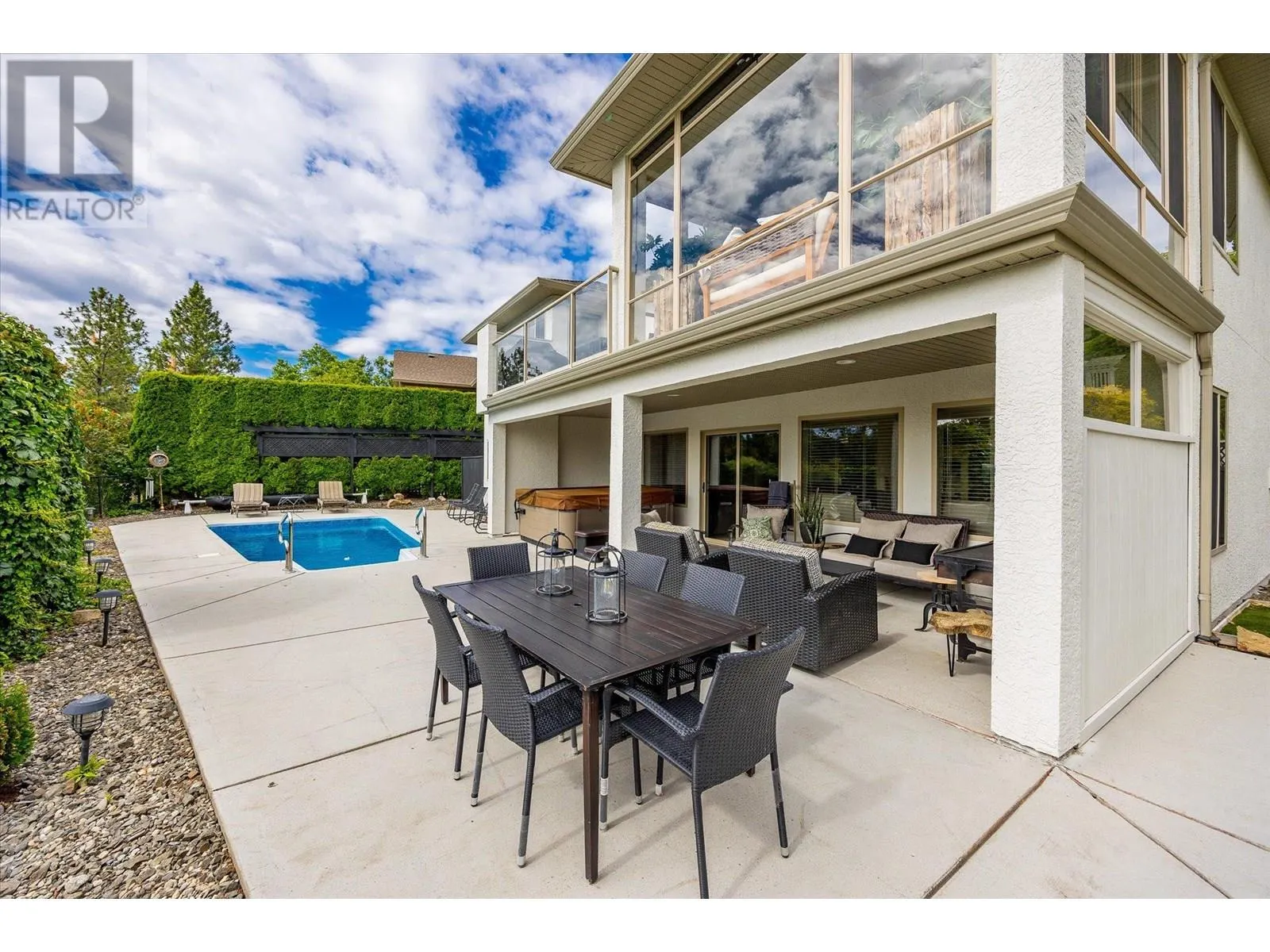 843 Westview Way