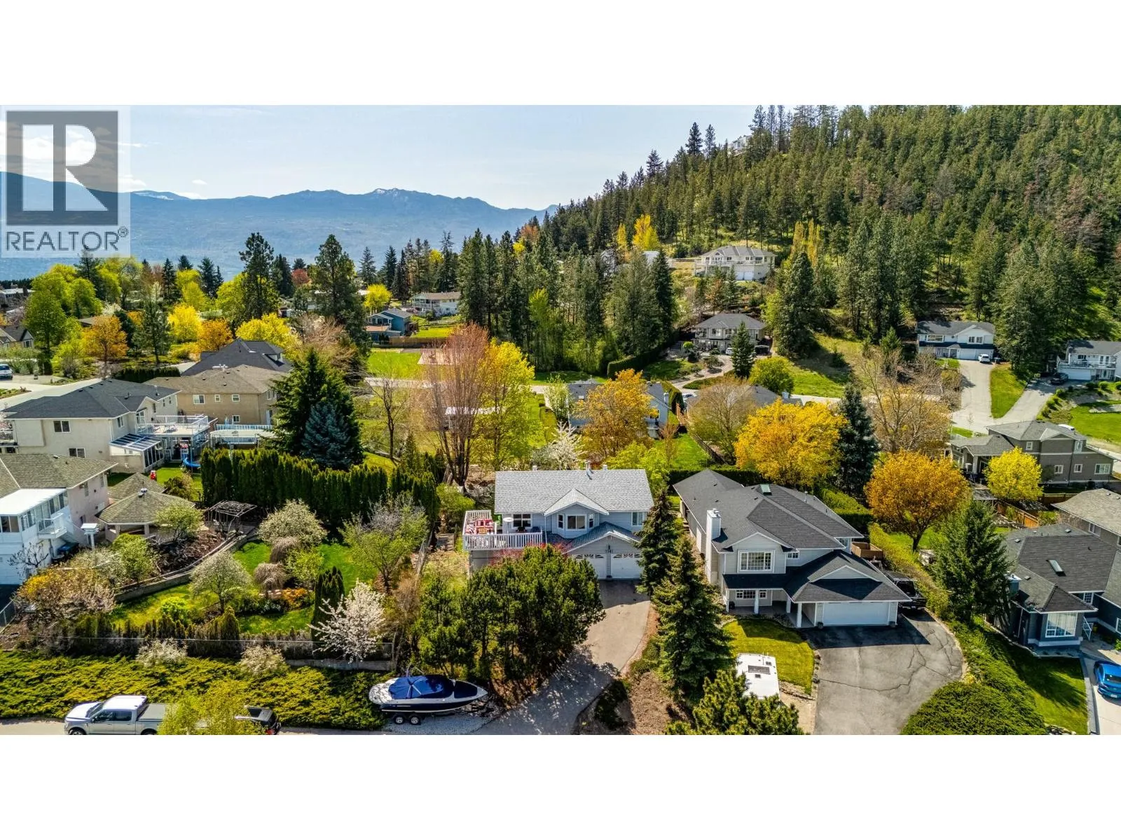 1141 Lynden Road